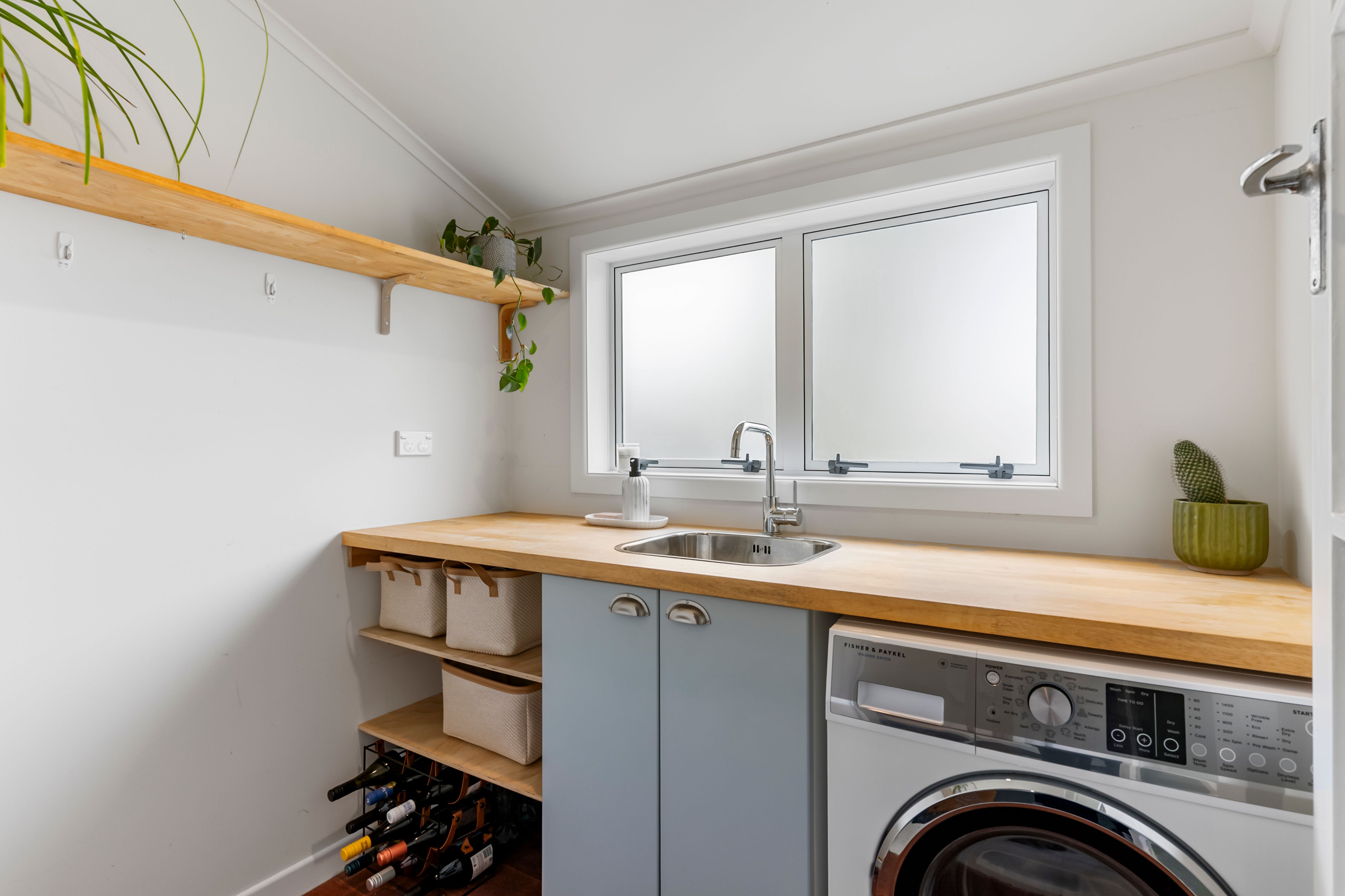 1A Rixon Place, Te Atatu Peninsula, Waitakere City