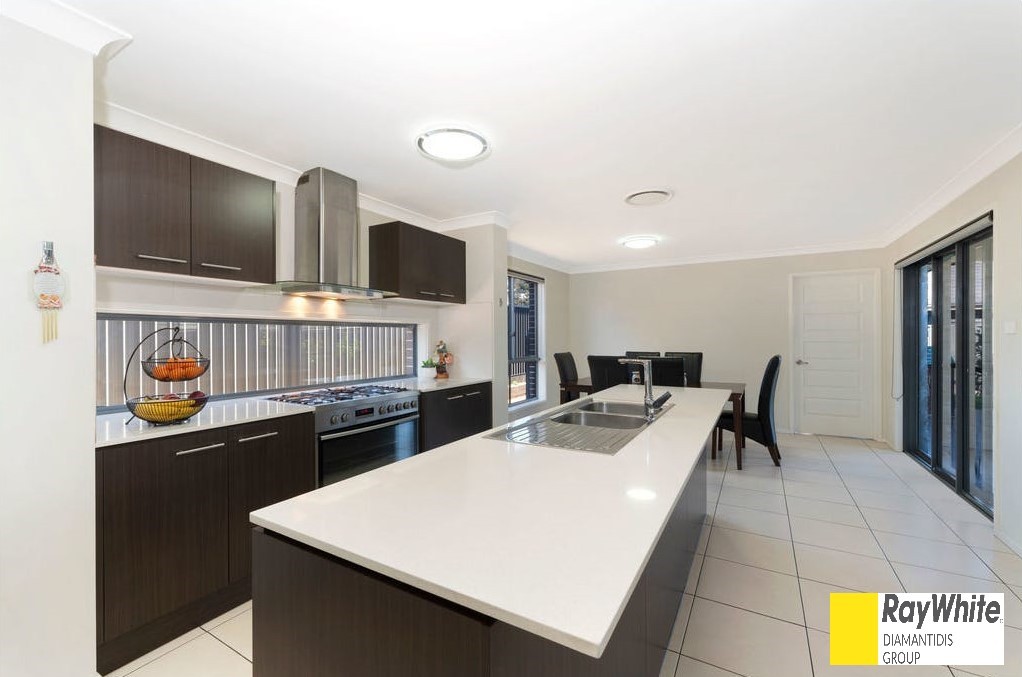 4 Flagship Ridge, JORDAN SPRINGS, NSW 2747