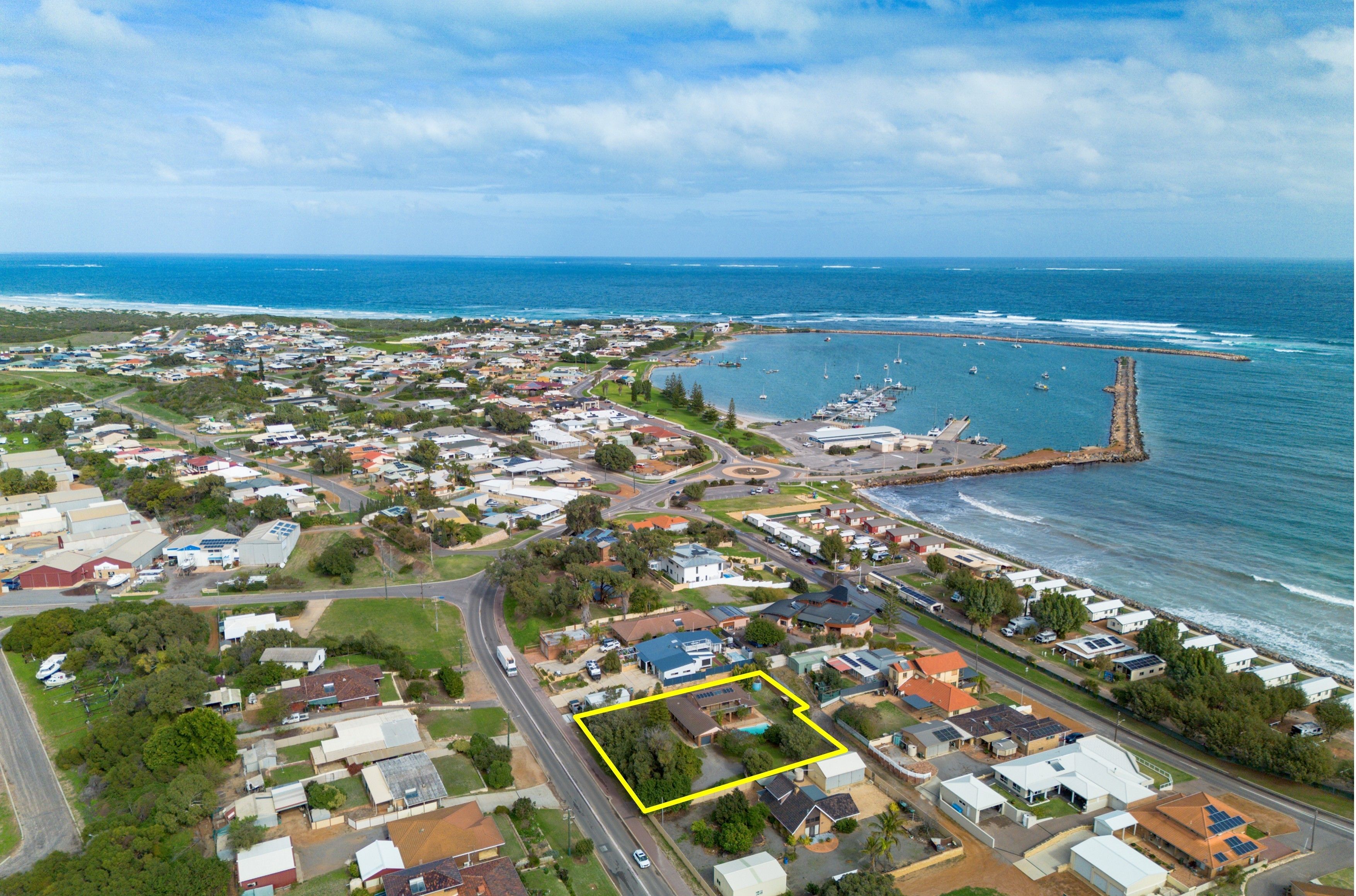 103 Point Leander Drive, Port Denison, WA 6525
