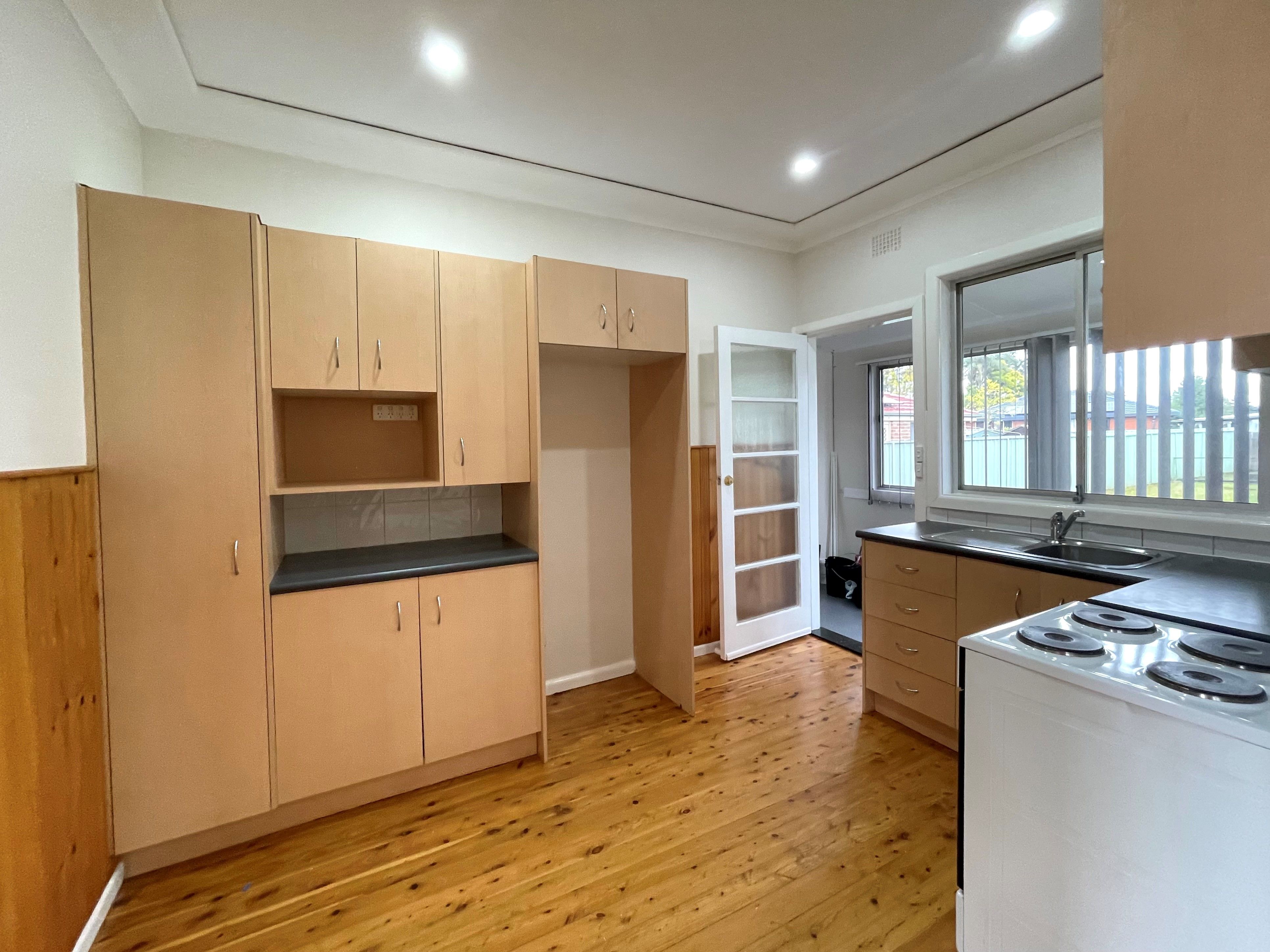 14 Carpenter Street, Colyton, NSW 2760