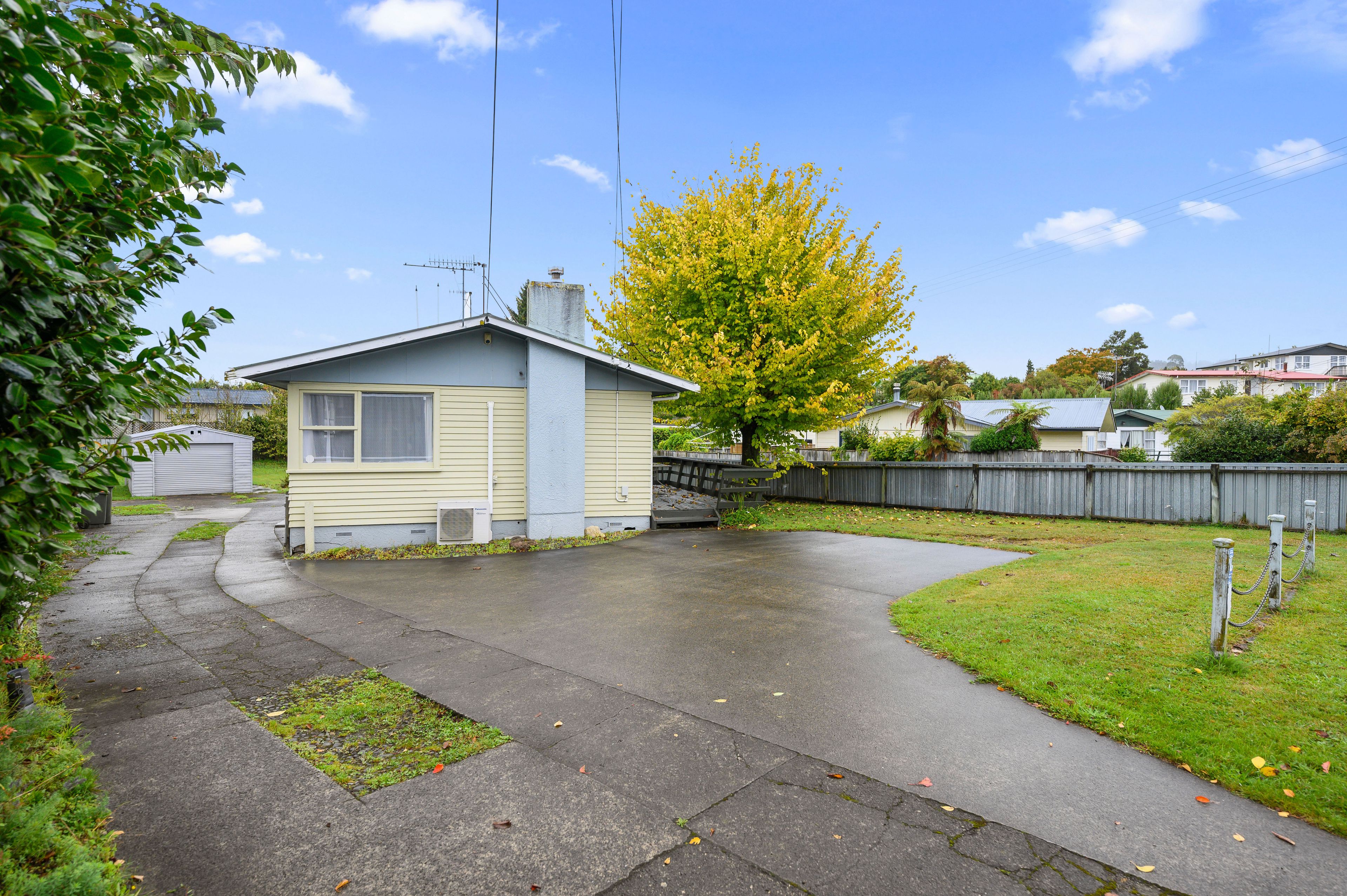 242 Sunset Road, Sunnybrook, Rotorua District 3015 - Sold House - Ray ...