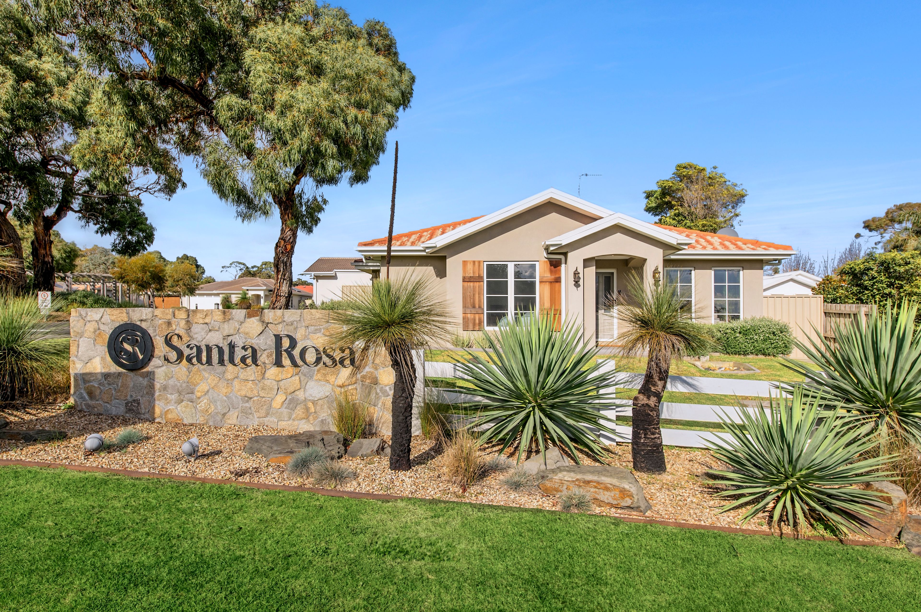 1 Santa Rosa Circuit — photo from Ray White Rosebud