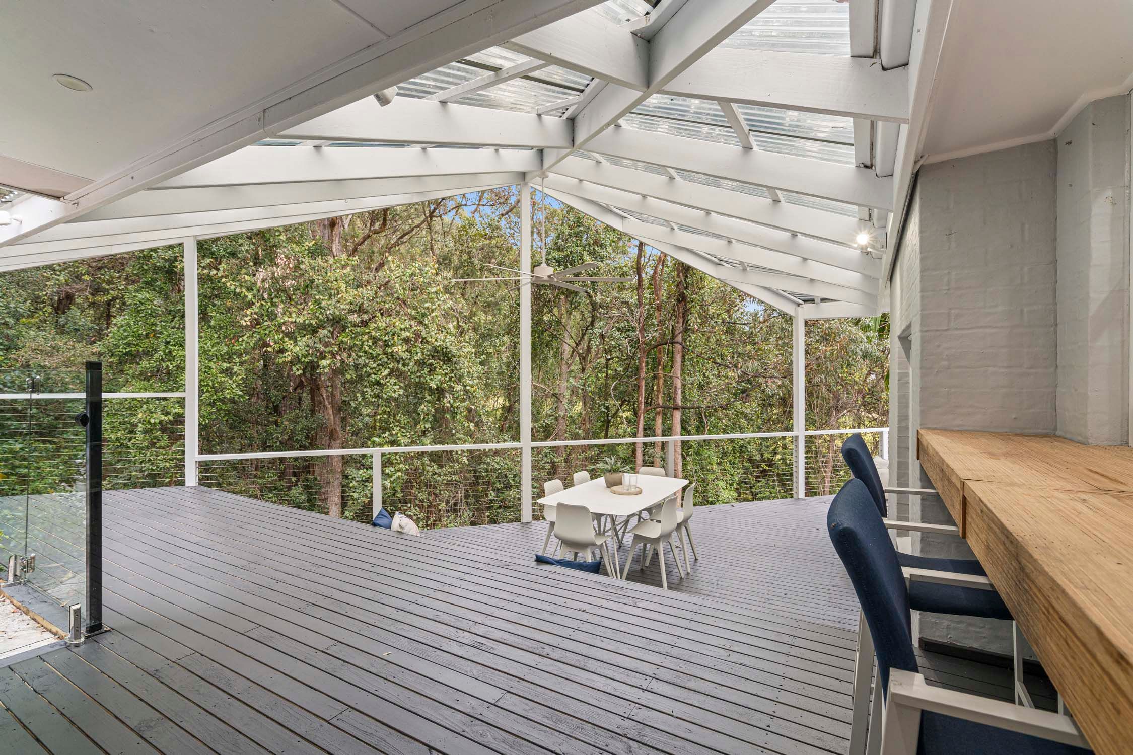 12 Sandringham Close — photo 8 of 18