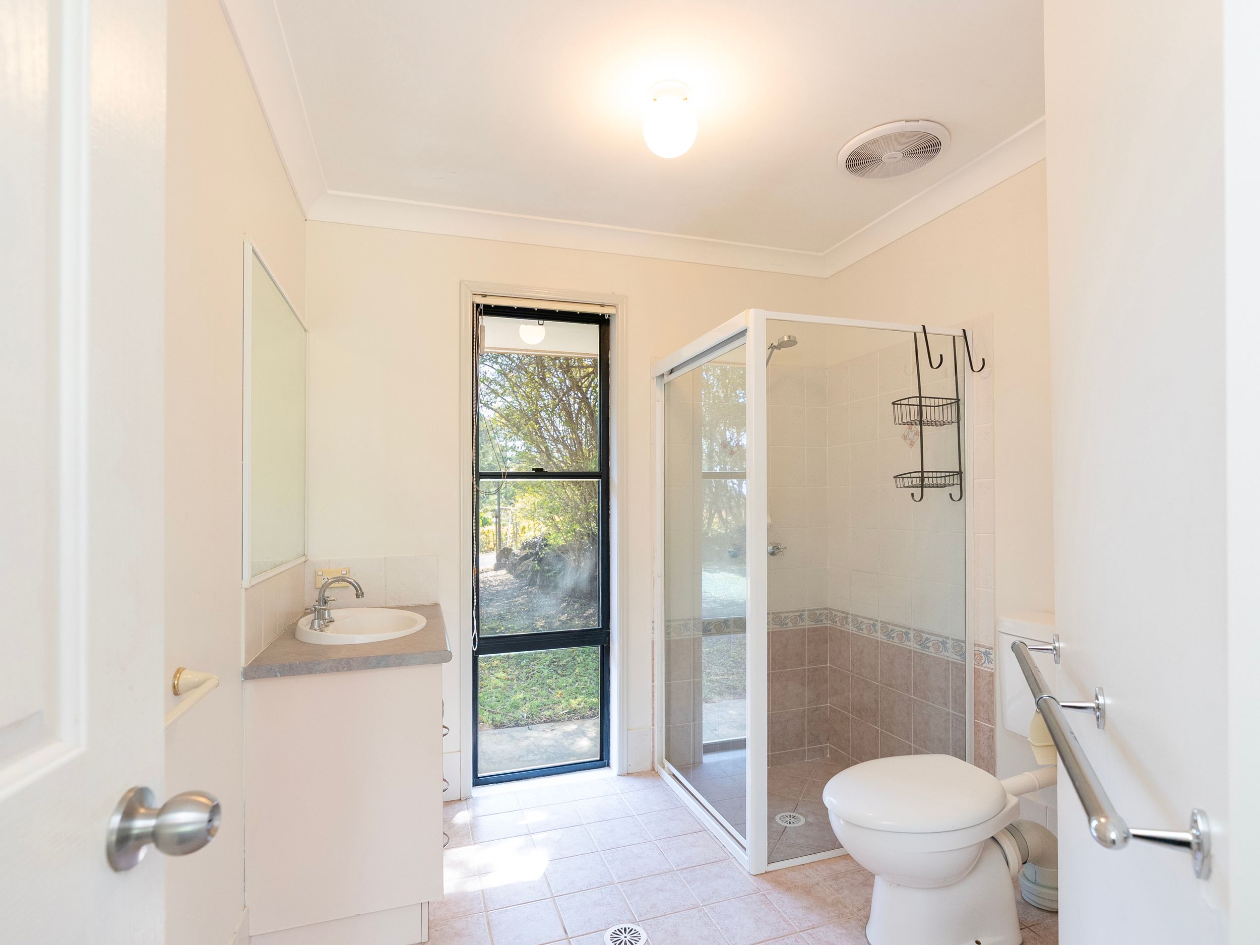 53 Barrys Road — photo 13 of 24