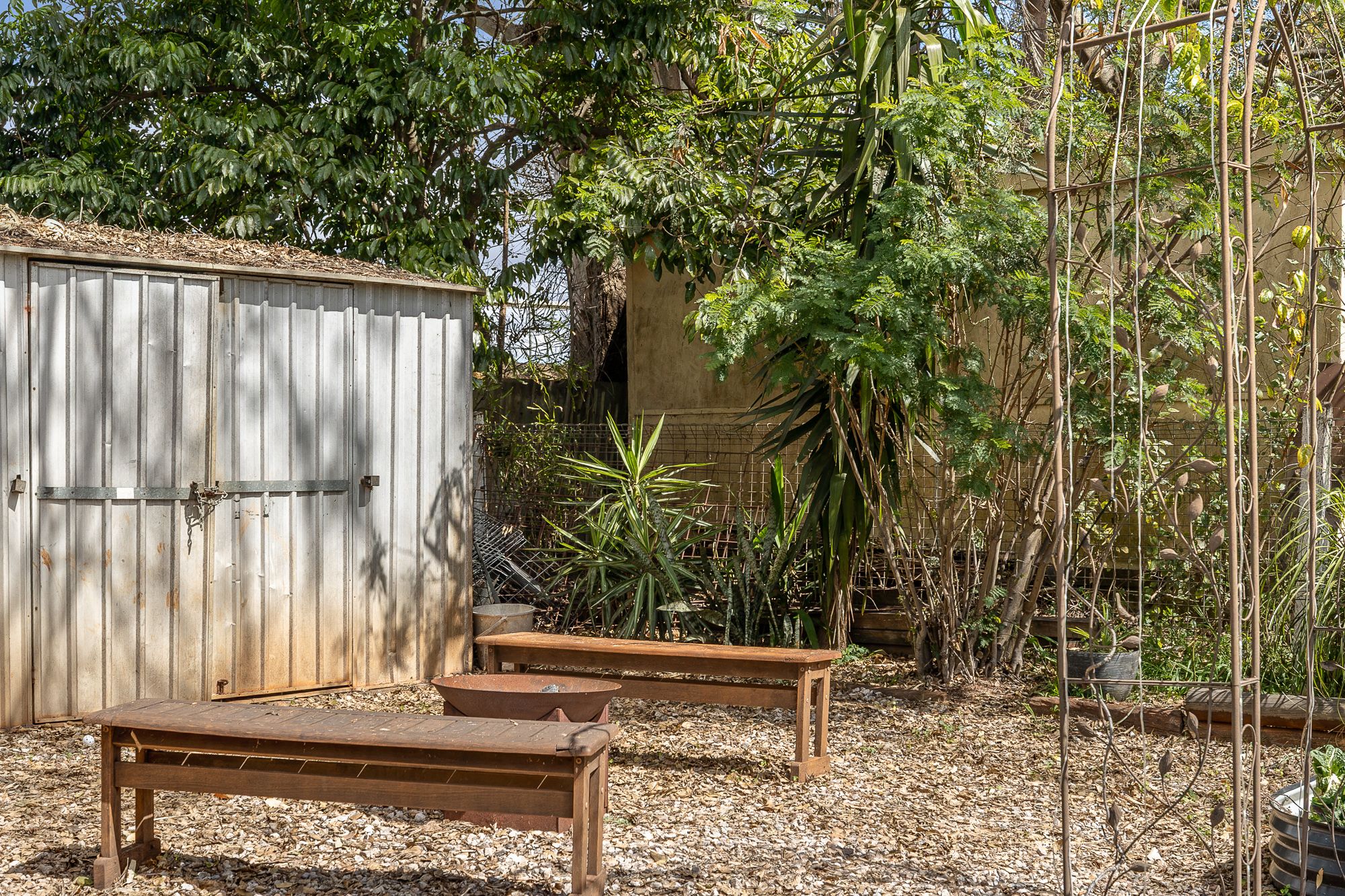 38 Weetwood Street — photo 16 of 17