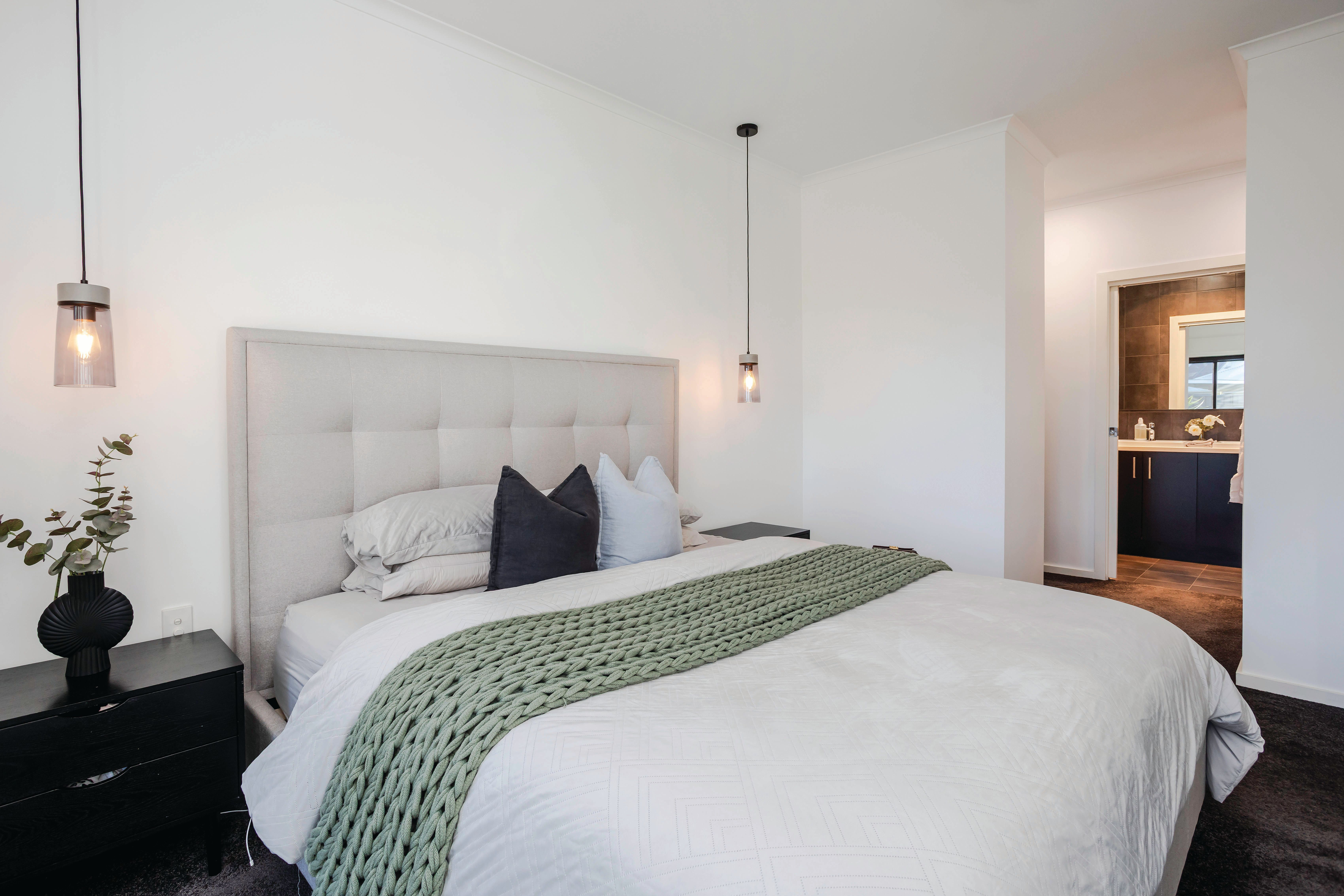 43 Nicholls Terrace — photo 7 of 30
