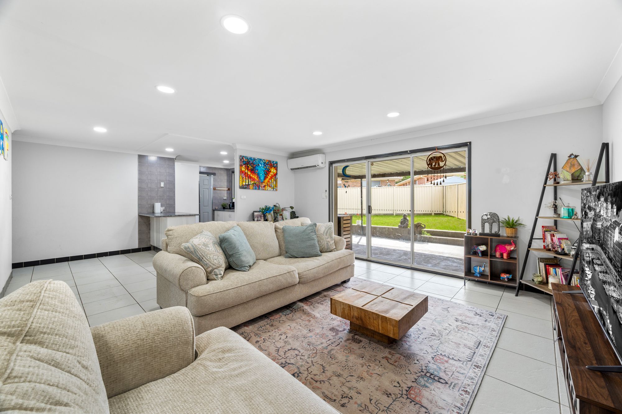 12 & 12B Fortinbras Close, Rosemeadow, NSW 2560