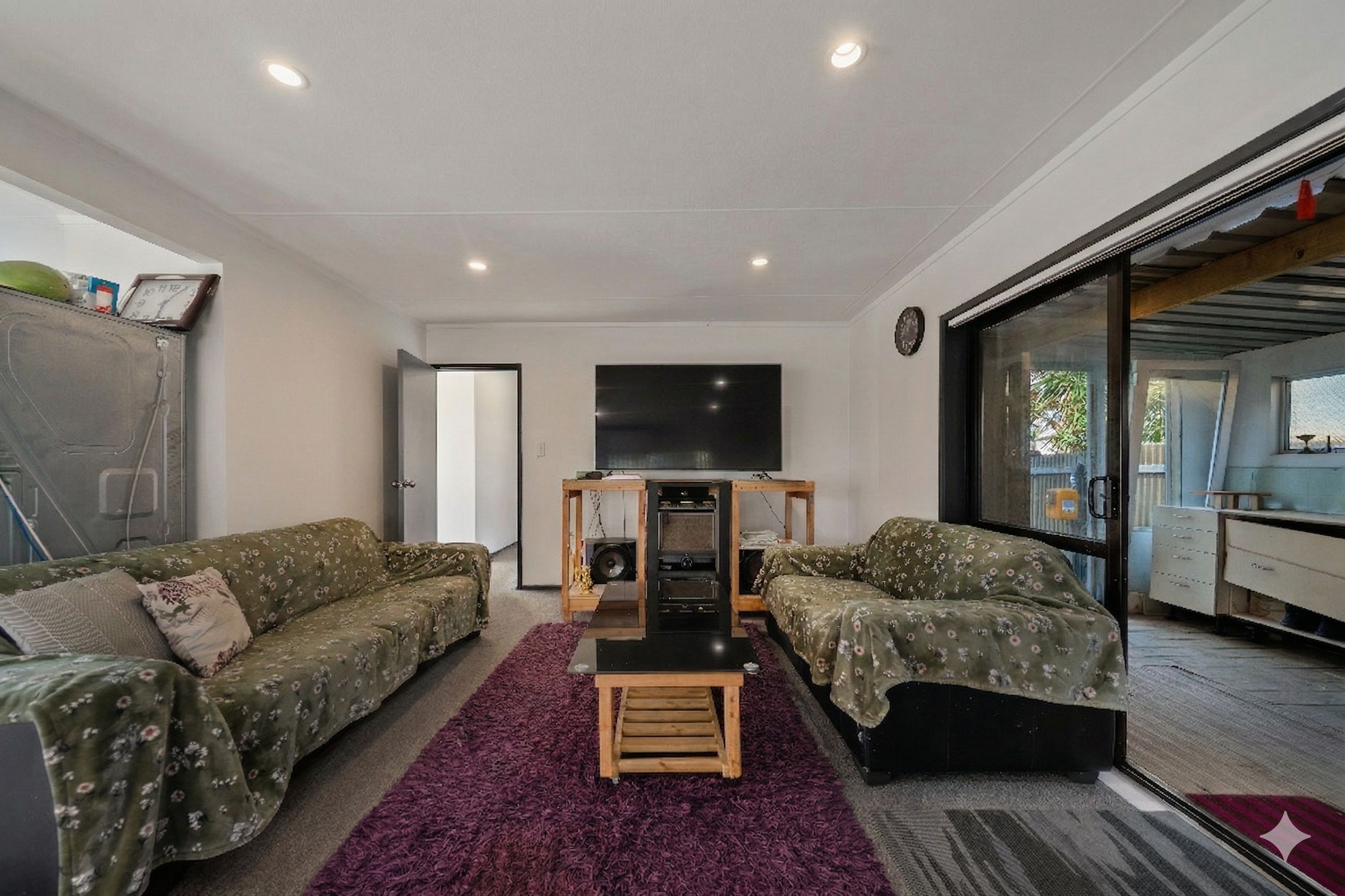 1/18 Frobisher Way, Clendon Park, Manukau City