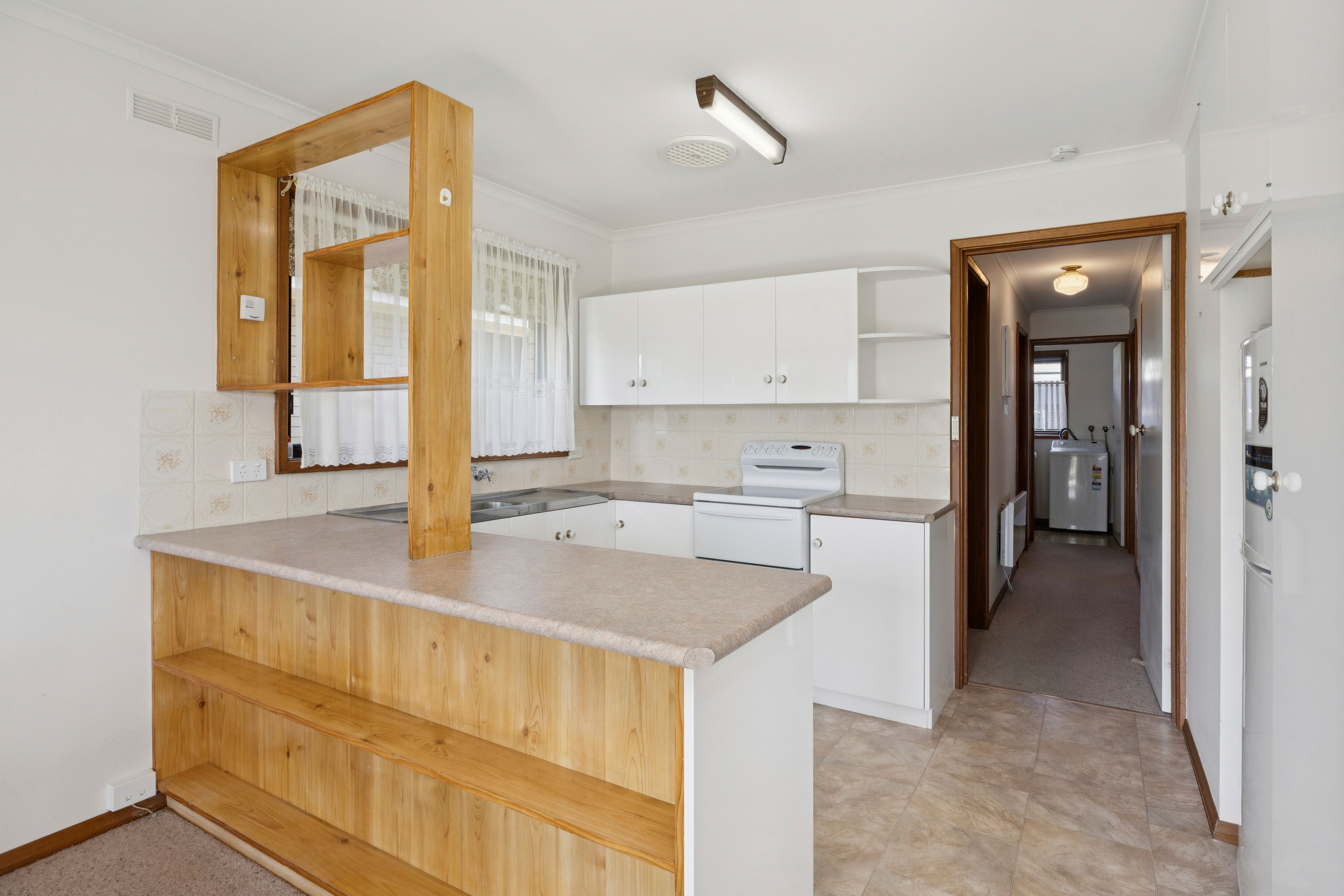 2/69 Fergusson Street — photo 4 of 11