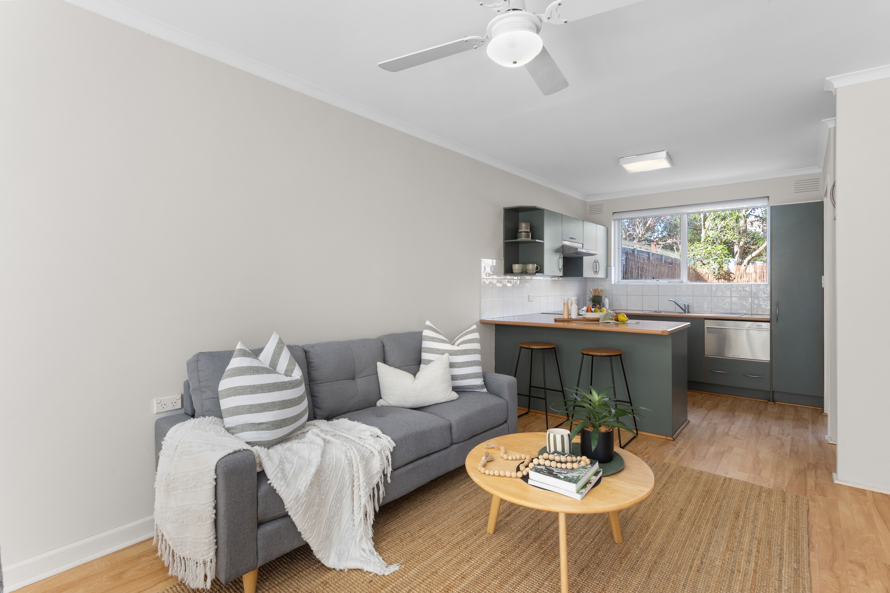 2/15 Duncan Avenue, Seaford, VIC 3198