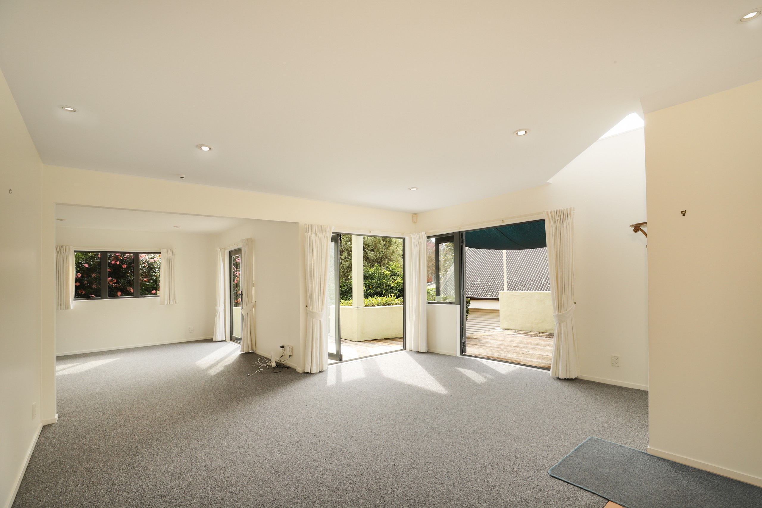 2/25 Wright Road, Point Chevalier, Auckland City