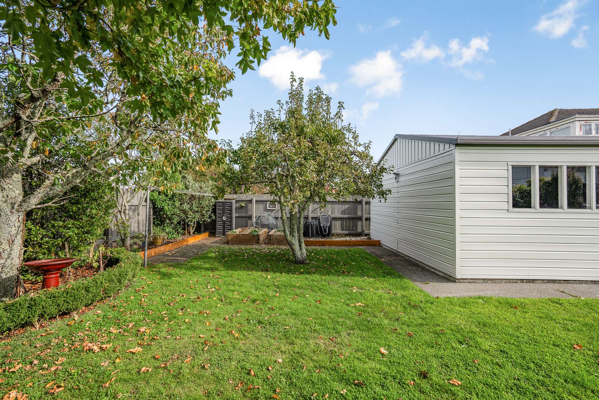 140 Waiwhetu Road photo 27