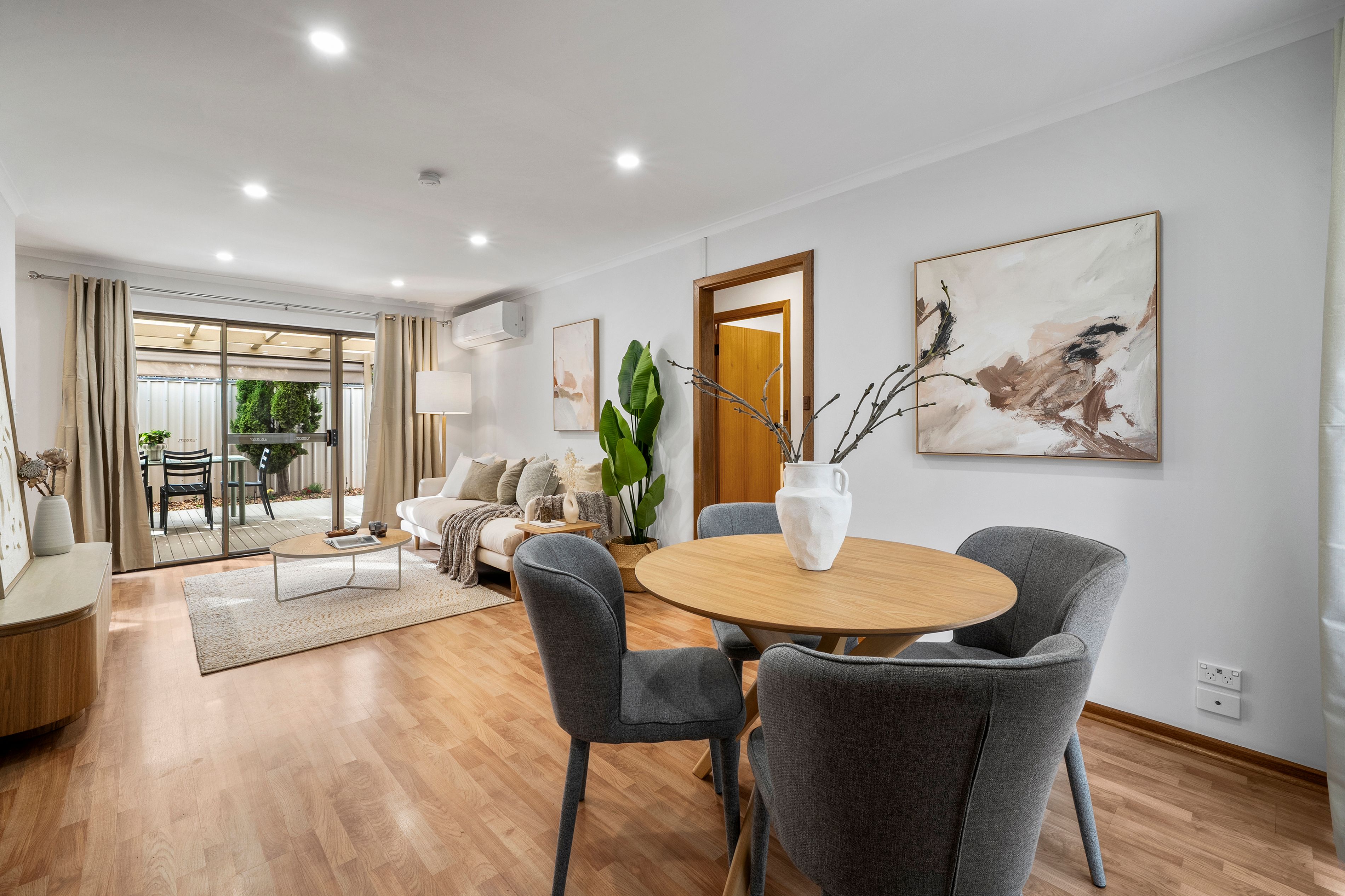 5/2 Sandford Street — photo 3 of 15