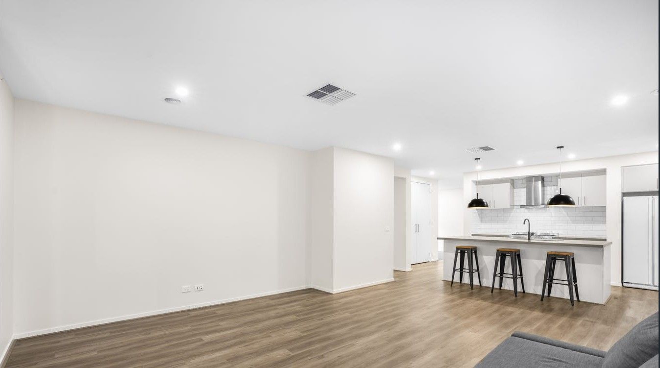 26 Luppino Street — photo 7 of 12