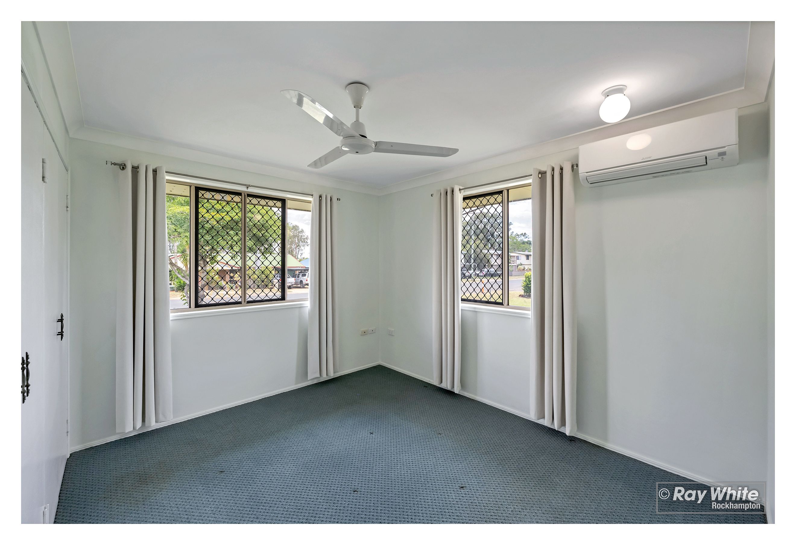 2 Cowan Street — photo 9 of 20