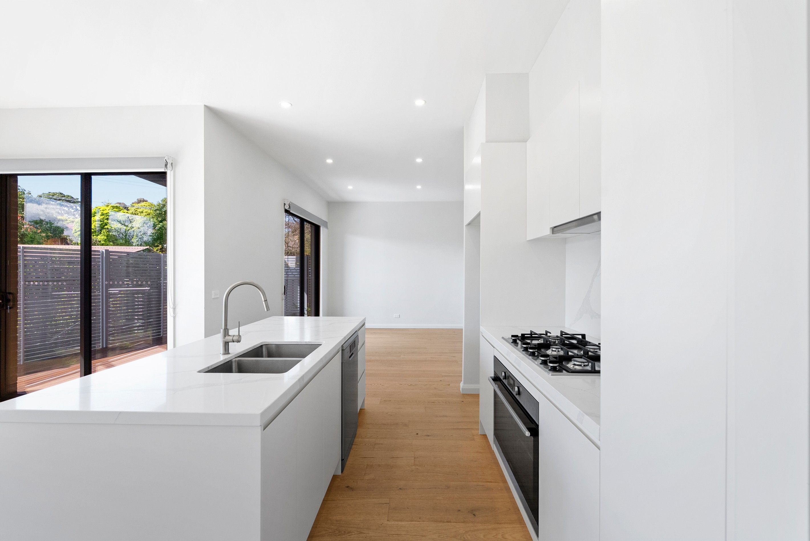 2/55 Andrews Street, Burwood, VIC 3125