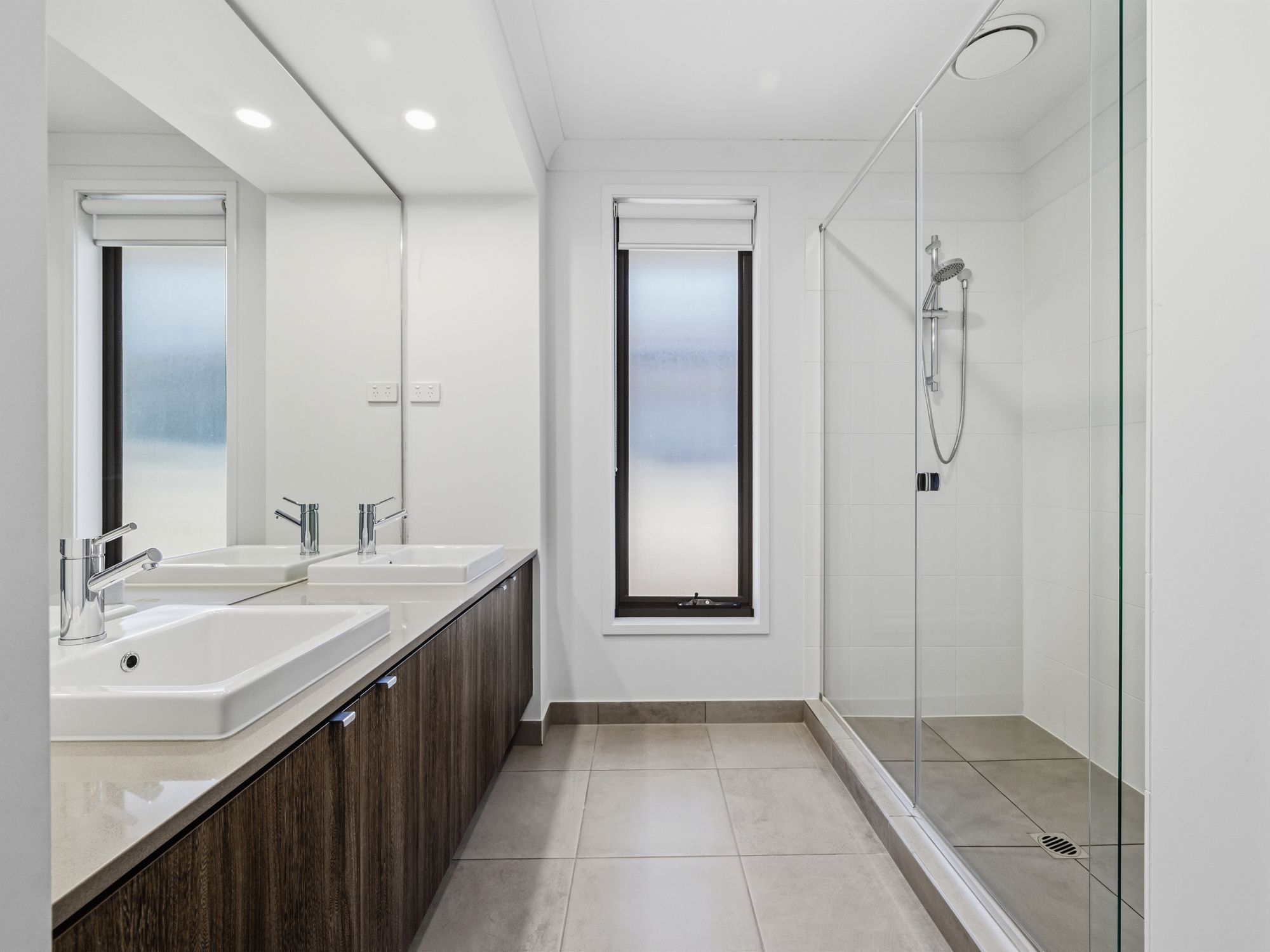 14 klippel Street — photo 12 of 18