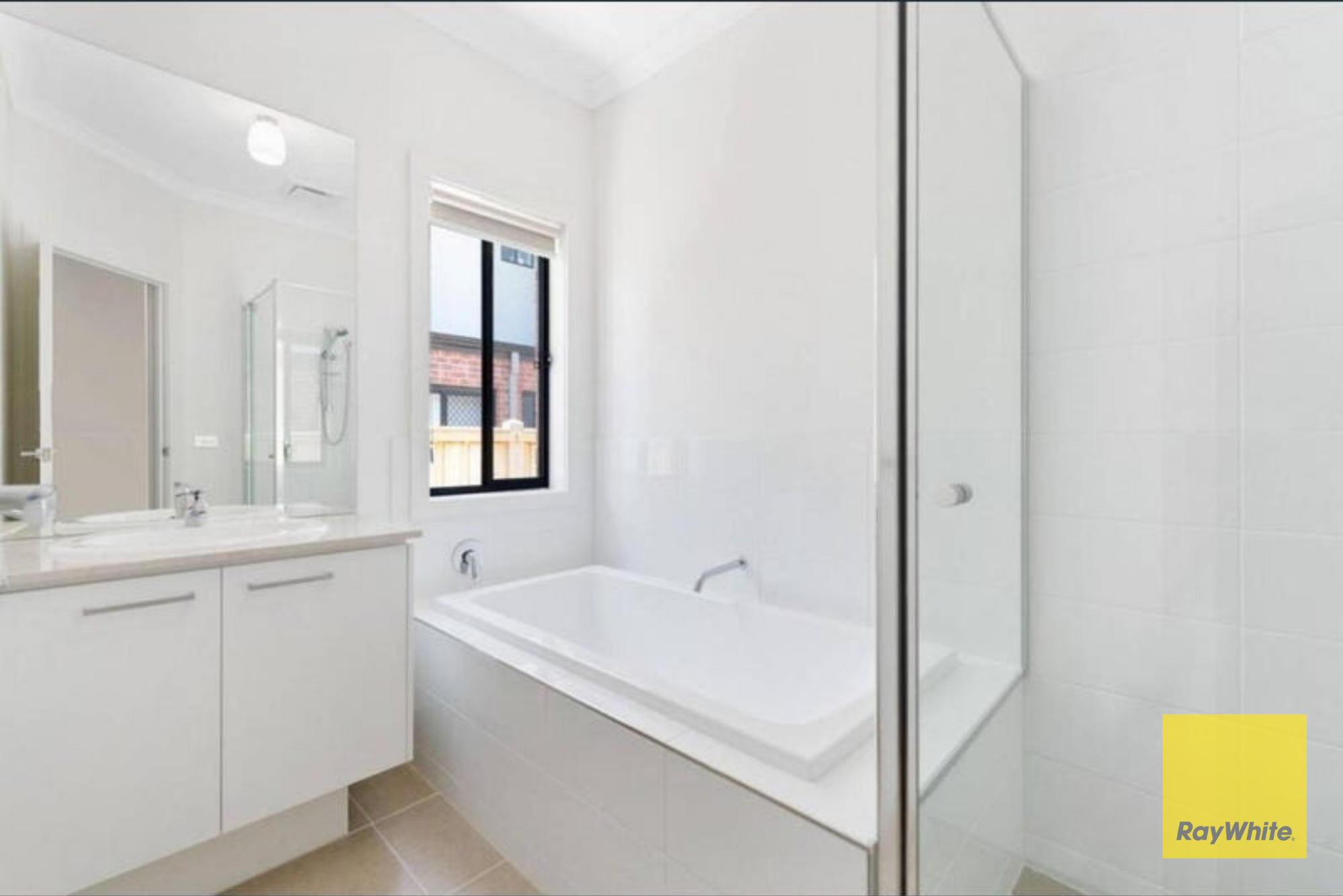 6 Wirraway Street — photo 8 of 10