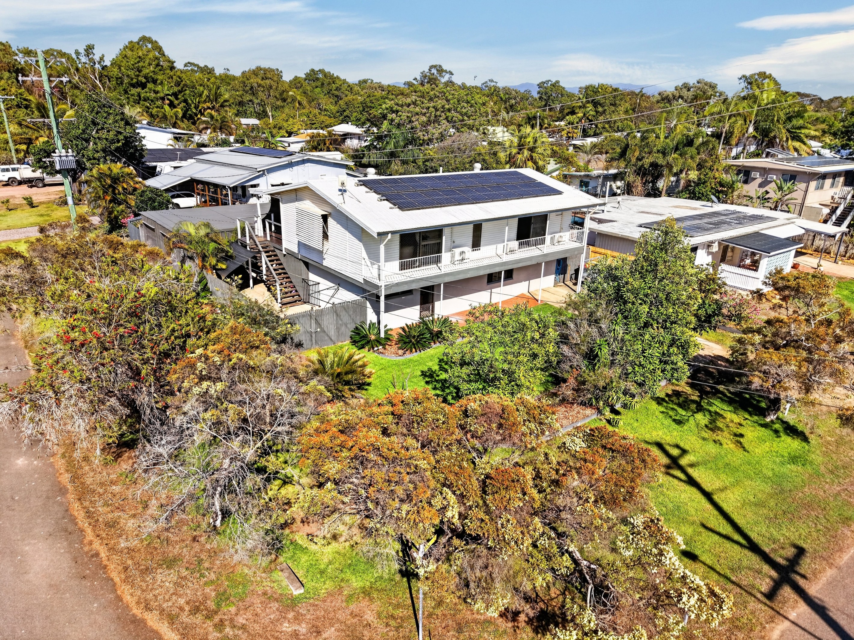 6 Cay Street, Saunders Beach, QLD 4818