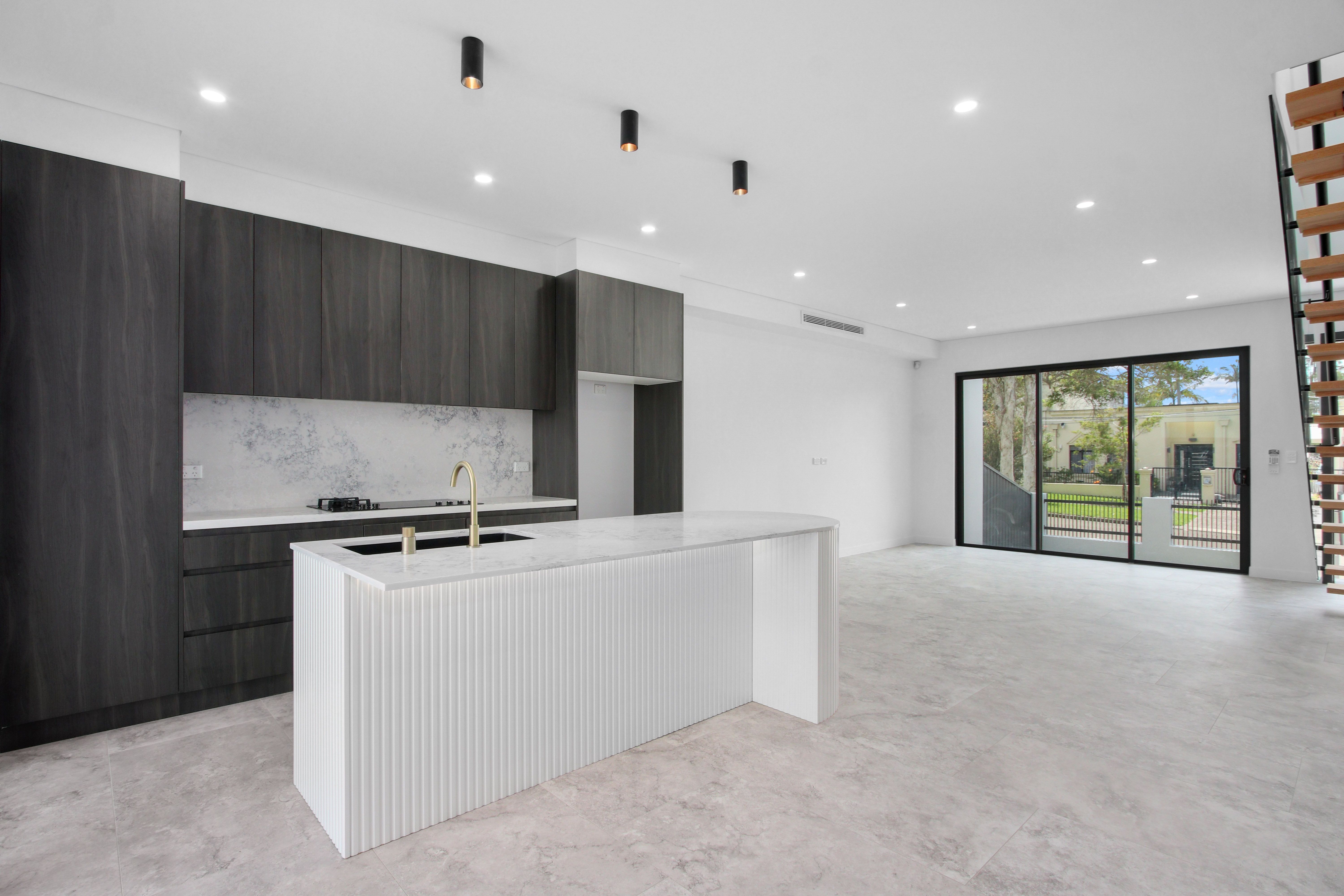 2/98 Evelyn Street, Sylvania, NSW 2224