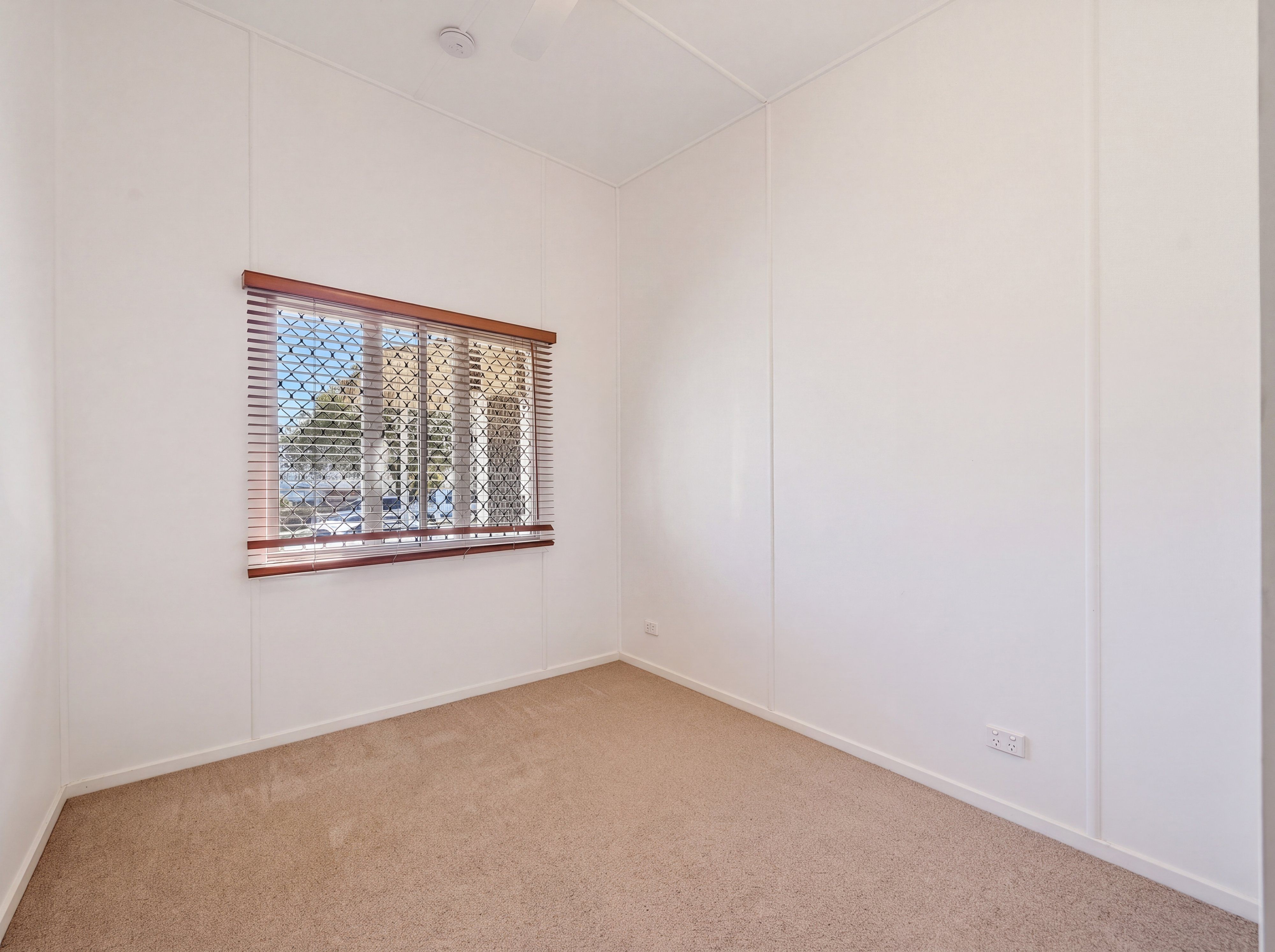 9 Weaber Street — photo 10 of 21