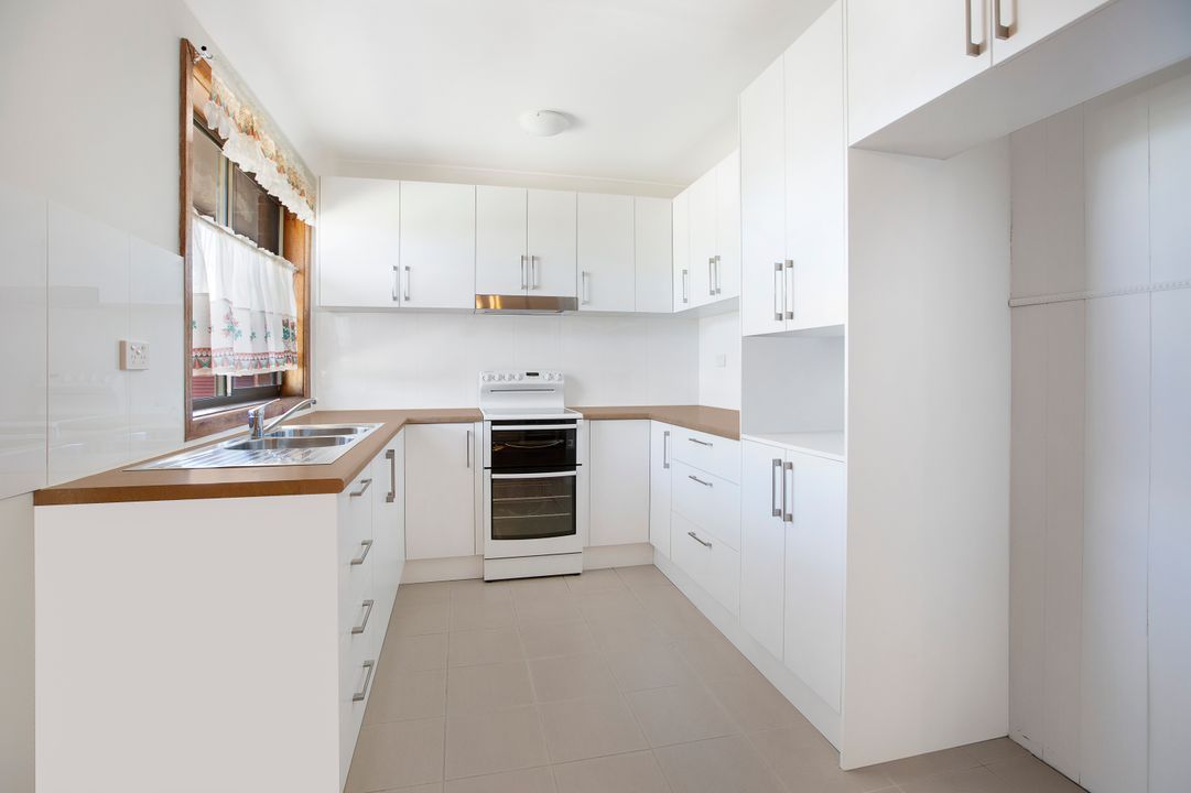 62 King Street — photo 3 of 6