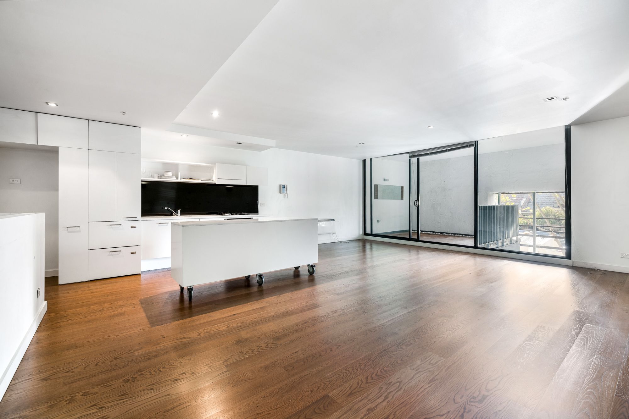 113/63 Acland Street, St Kilda, VIC 3182
