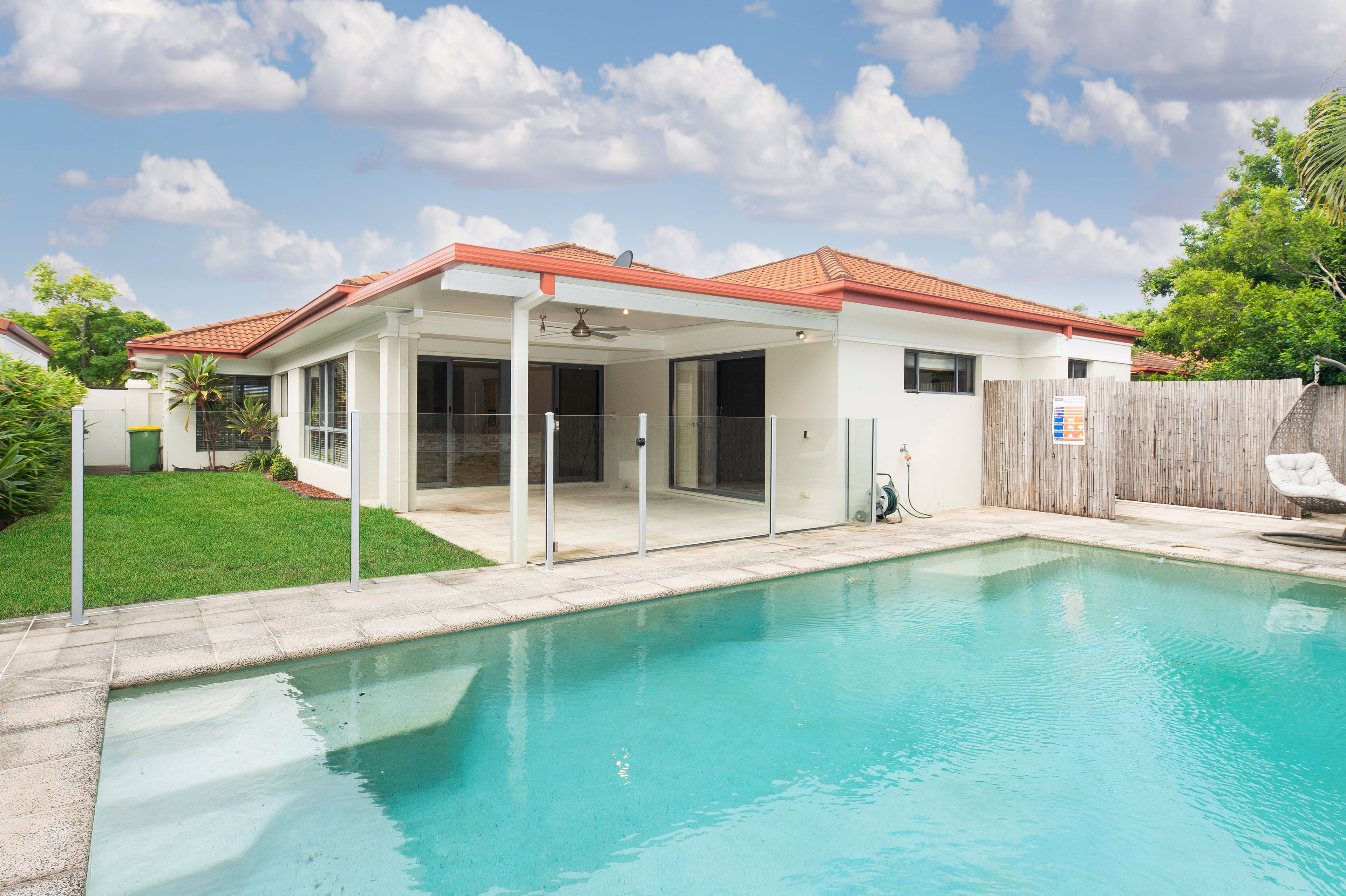 2023 Gracemere Gardens Court, Hope Island, QLD 4212