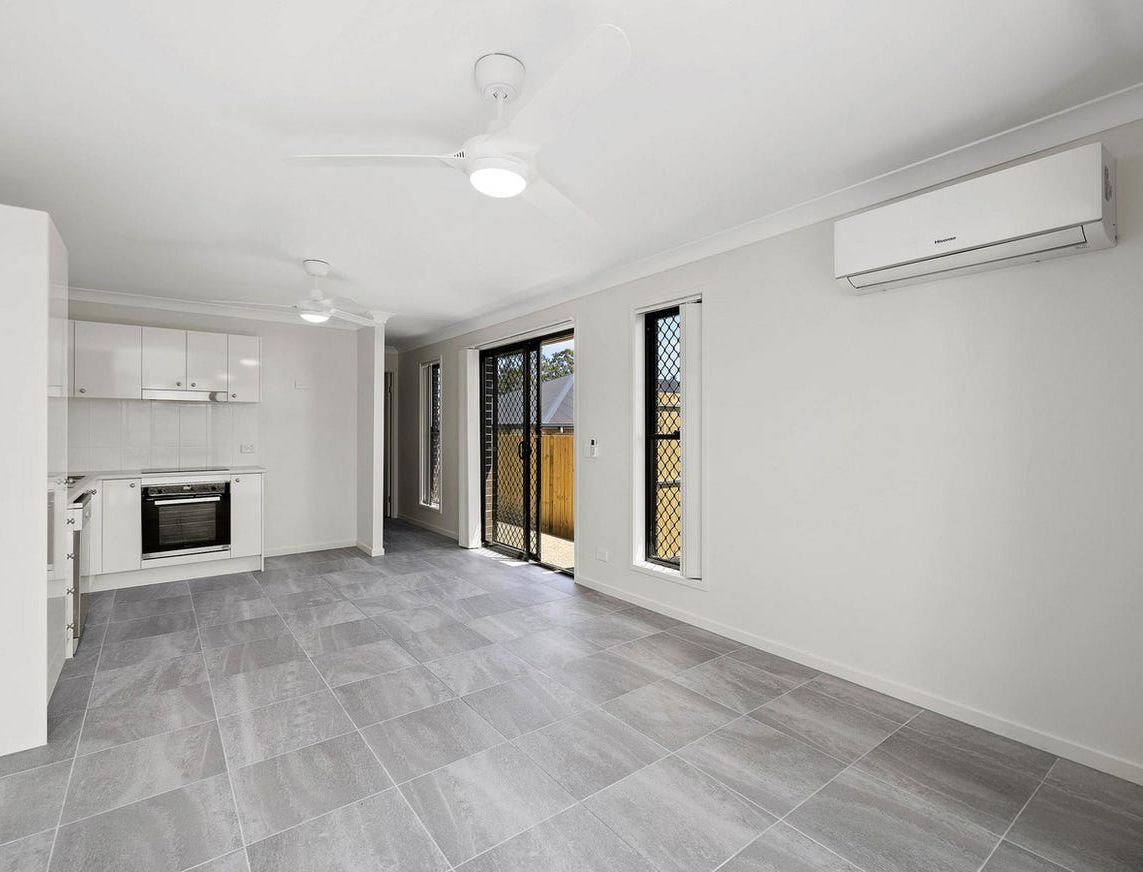 2/4 Loch Way, Brassall, QLD 4305