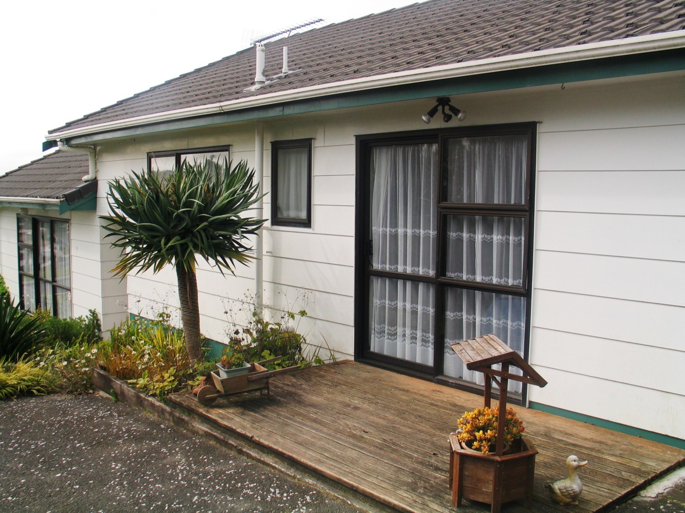 73 Gallony Avenue, Massey, Waitakere City