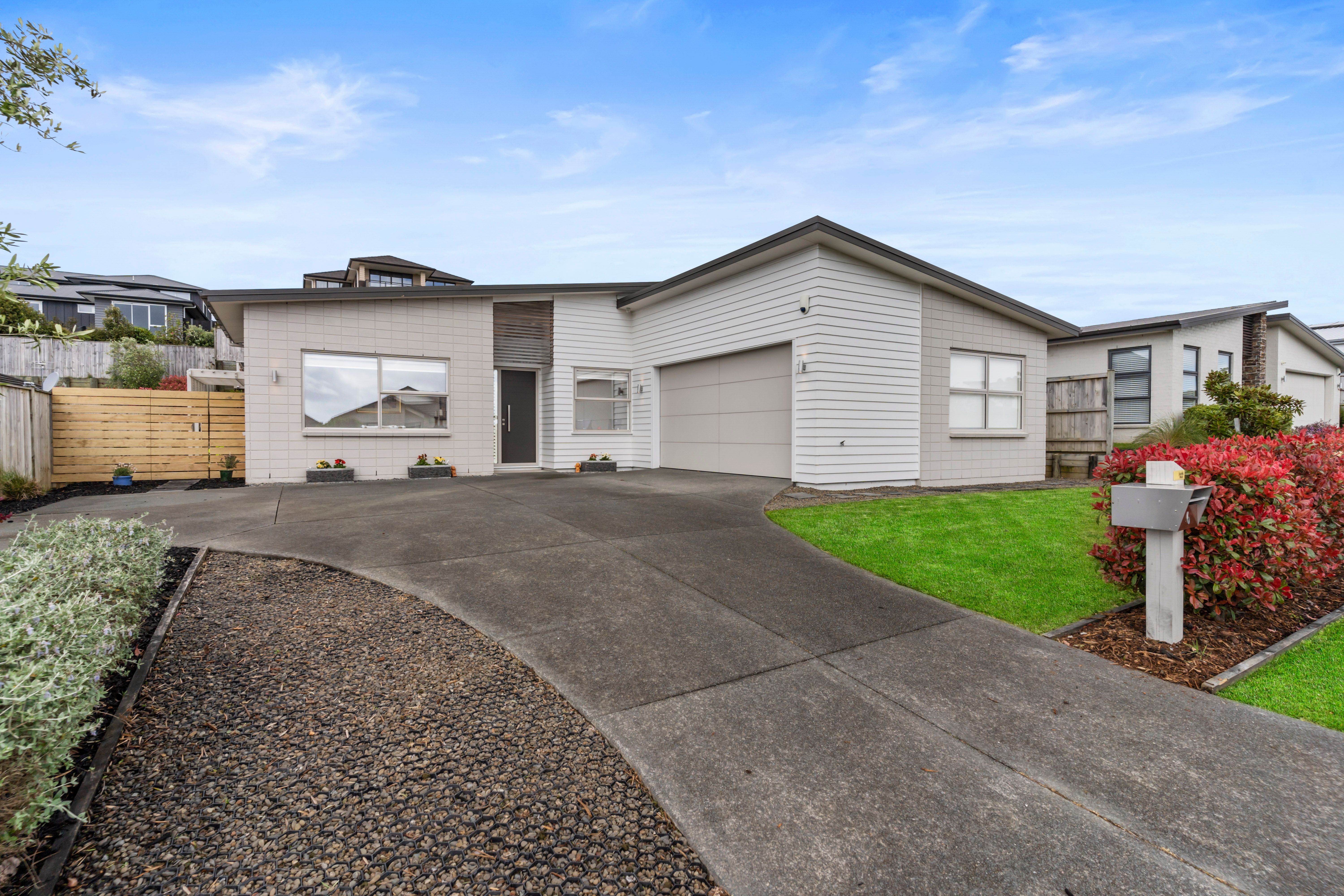 6 Doidge Street, Beachlands, Manukau City