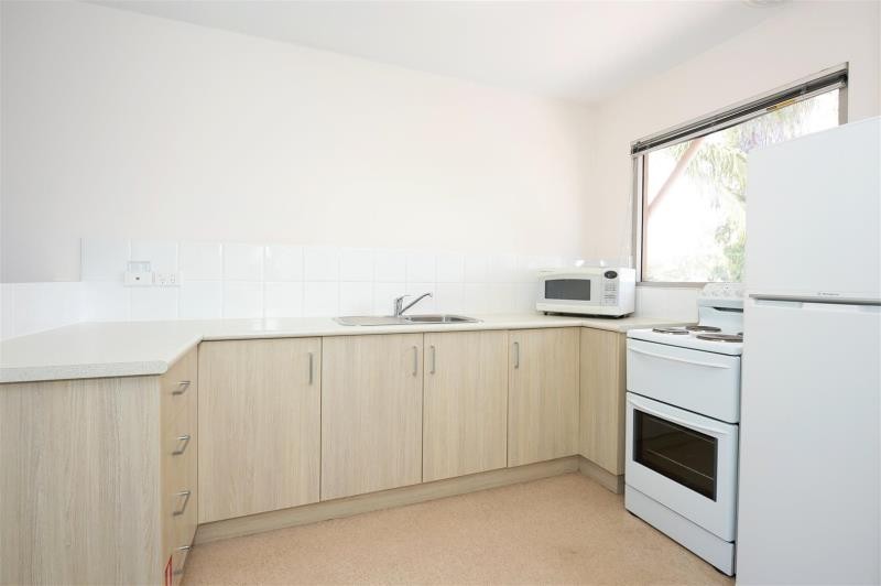 2/12 Morse Court, Pegs Creek, WA 6714