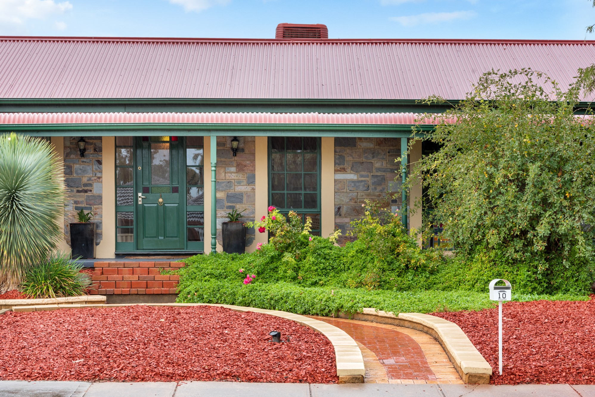 10 Freeman Avenue, Morphett Vale, SA 5162