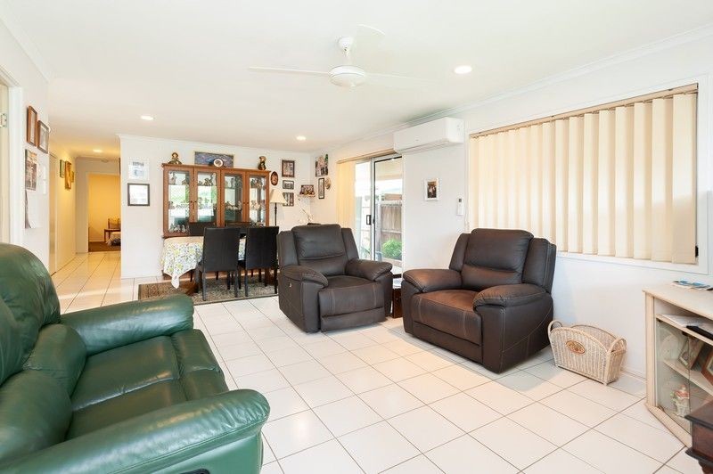 1/40 Milton Avenue, Paradise Point, QLD 4216