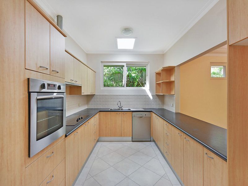 4 Surrey Road, Turramurra, NSW 2074