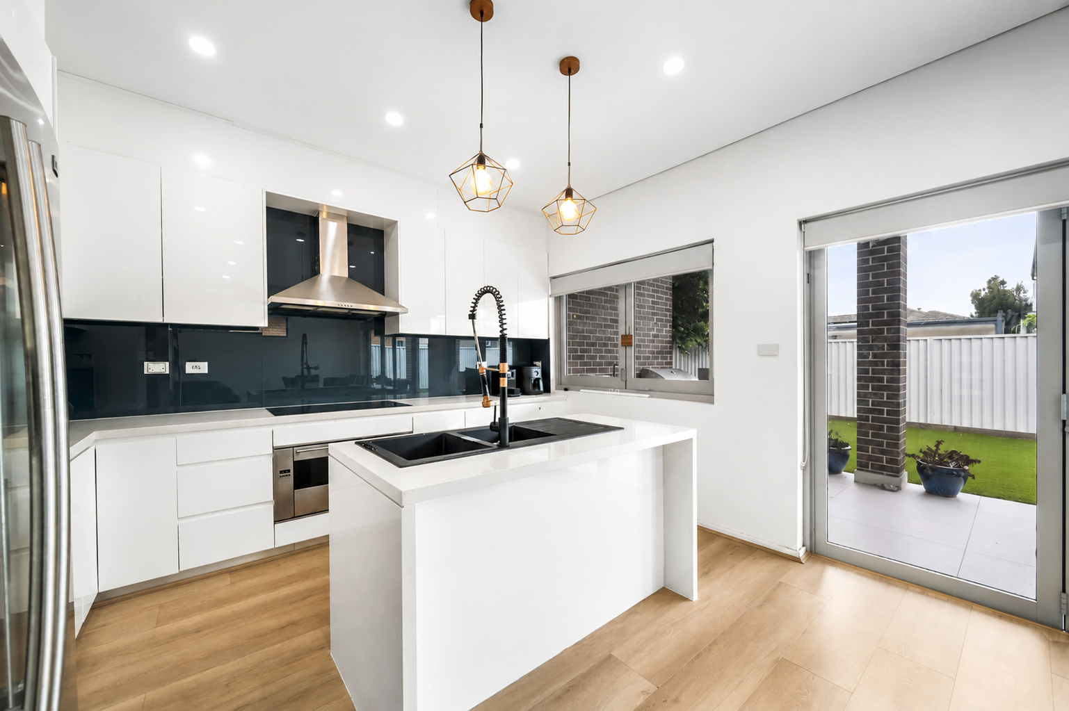 16 Grieve Crescent, Milperra, NSW 2214