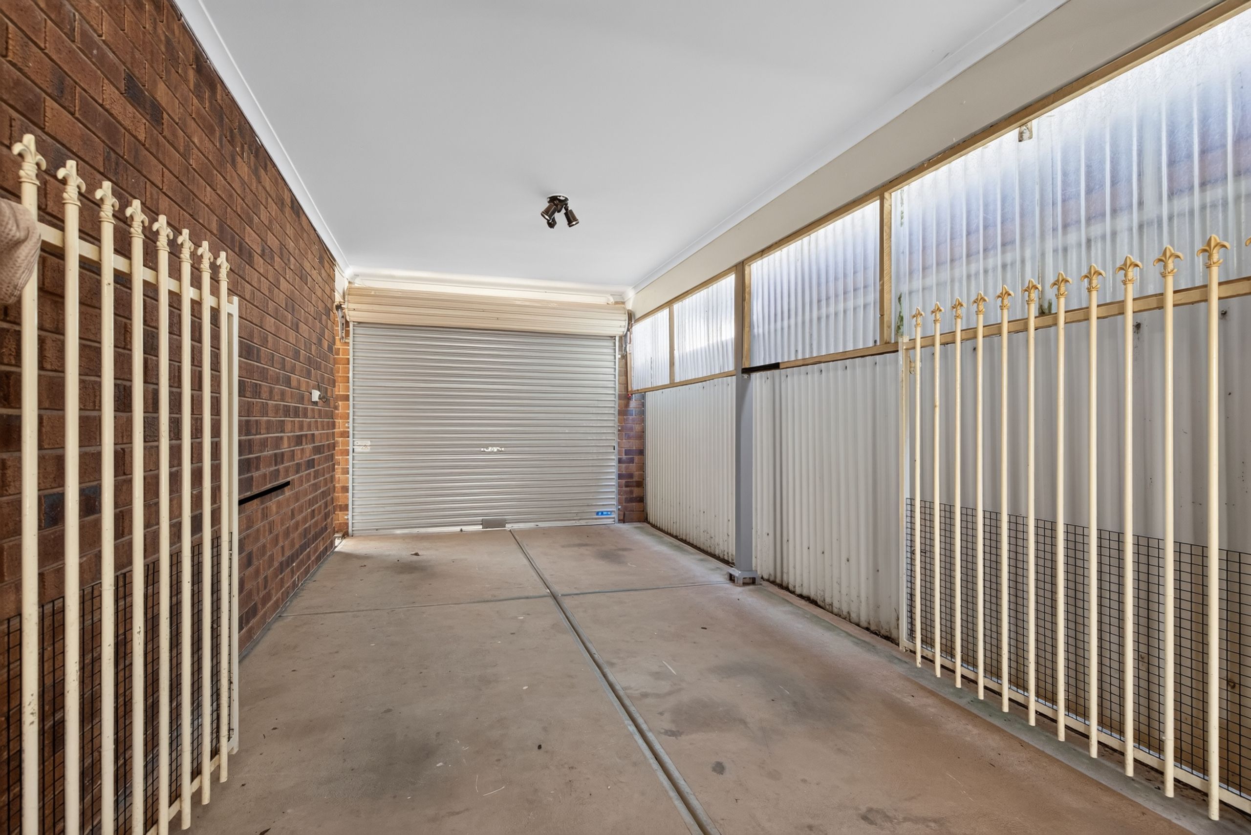 25 Camelot Drive — photo 18 of 21