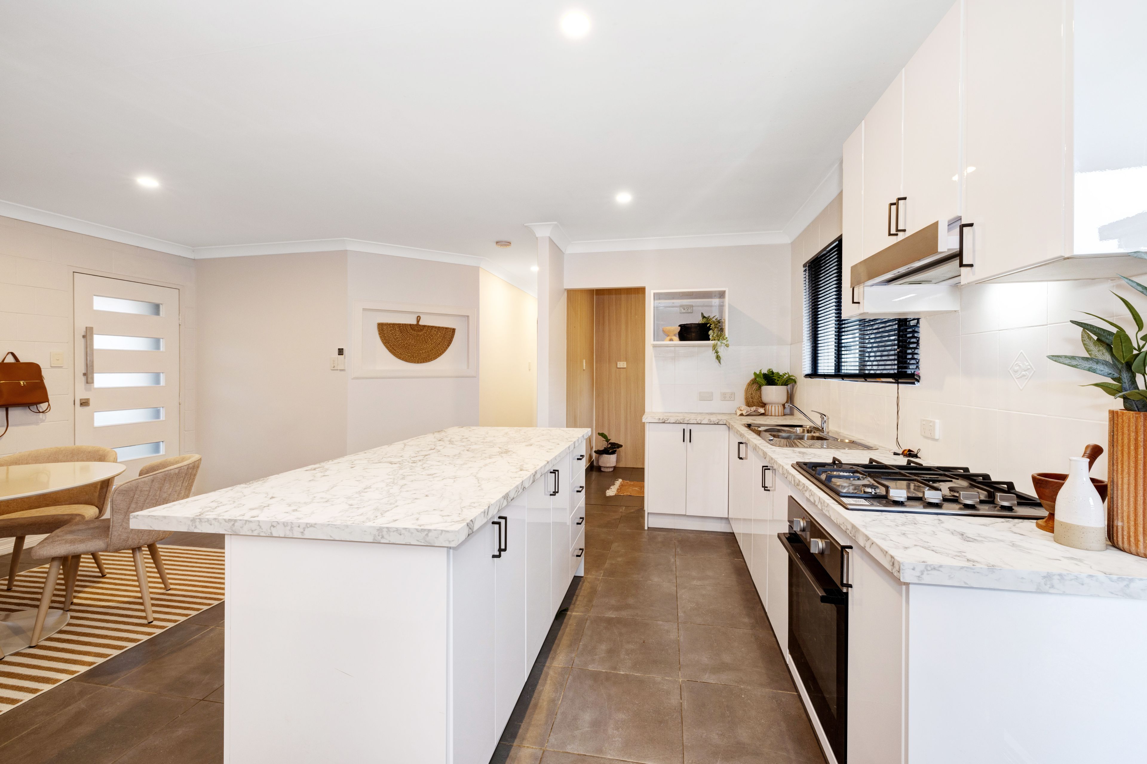 23 Elton Drive, Kelso, QLD 4815