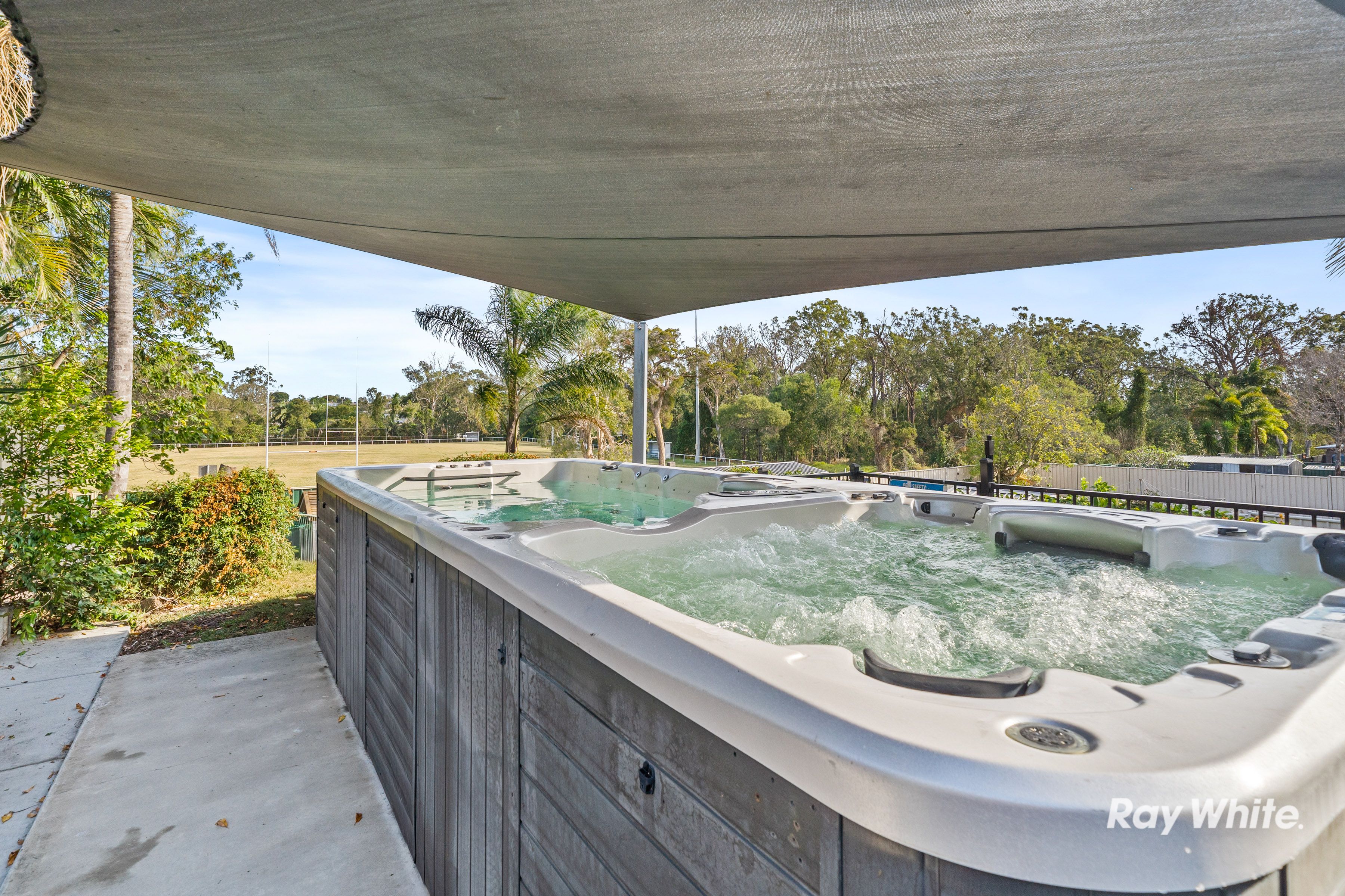 17 Eloise Avenue, Springwood, QLD 4127