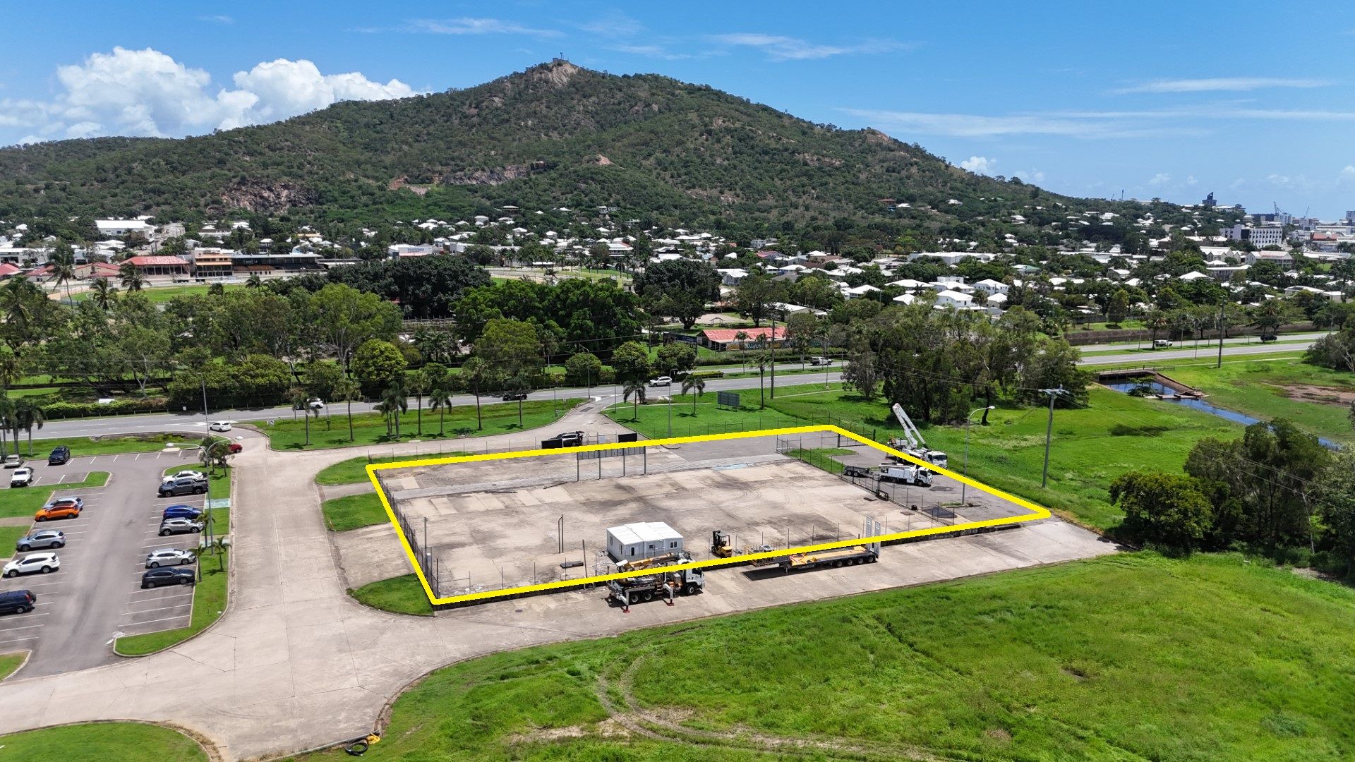 Display Yard/36-48 Kings Road, Hyde Park, QLD 4812