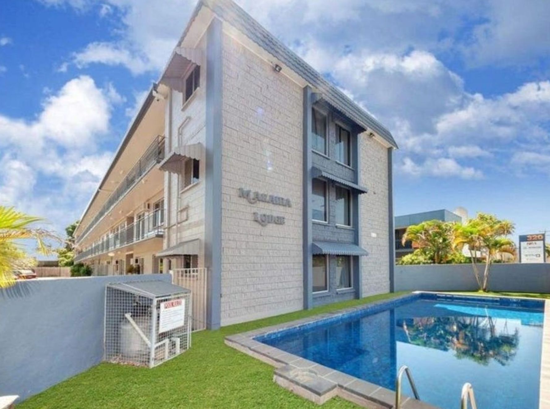 324-328 Sheridan Street, Cairns North QLD 4870
