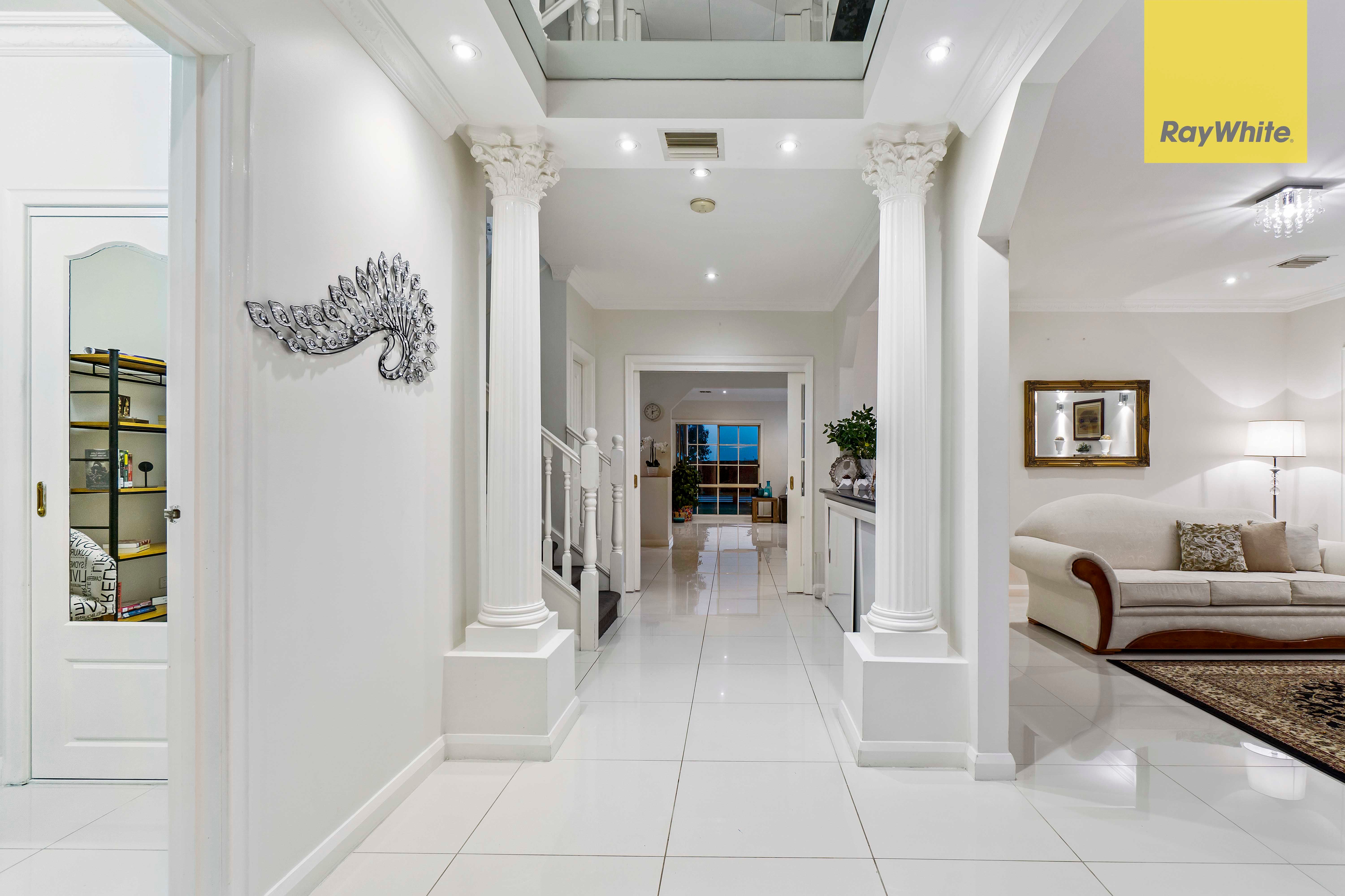 12 Howqua Way, Taylors Hill, VIC 3037