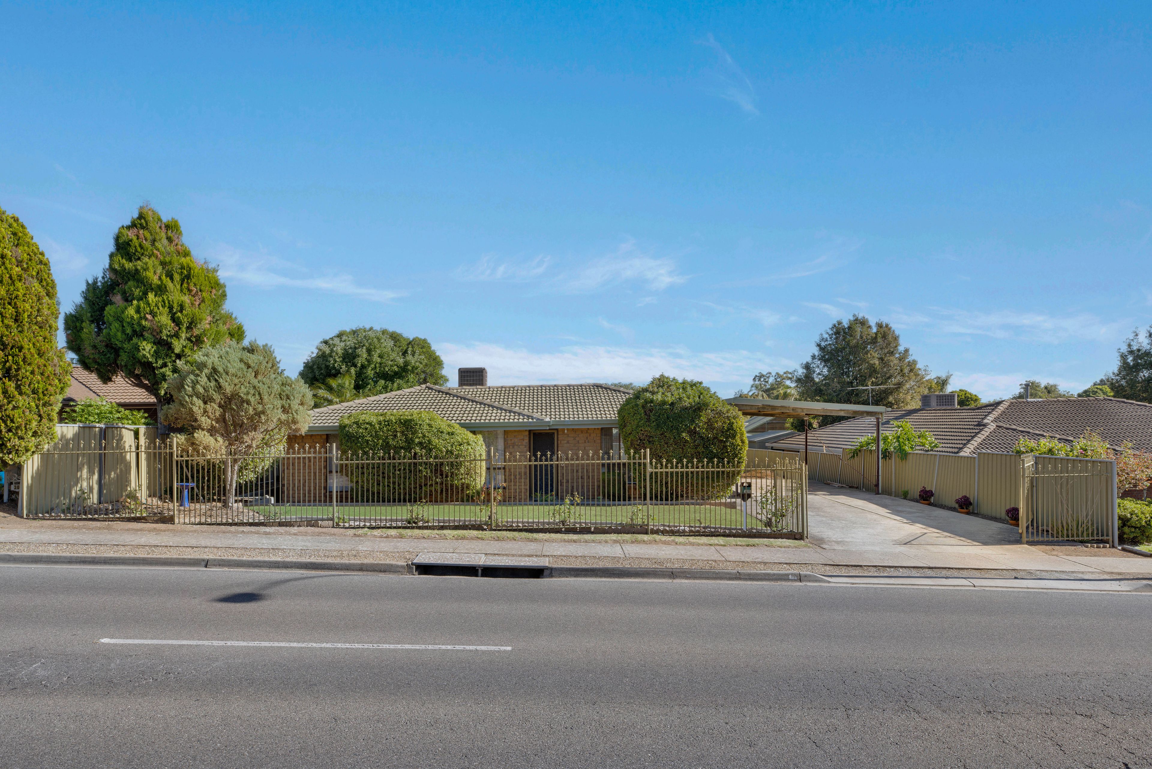 305 Grenfell Road, Redwood Park, SA 5097