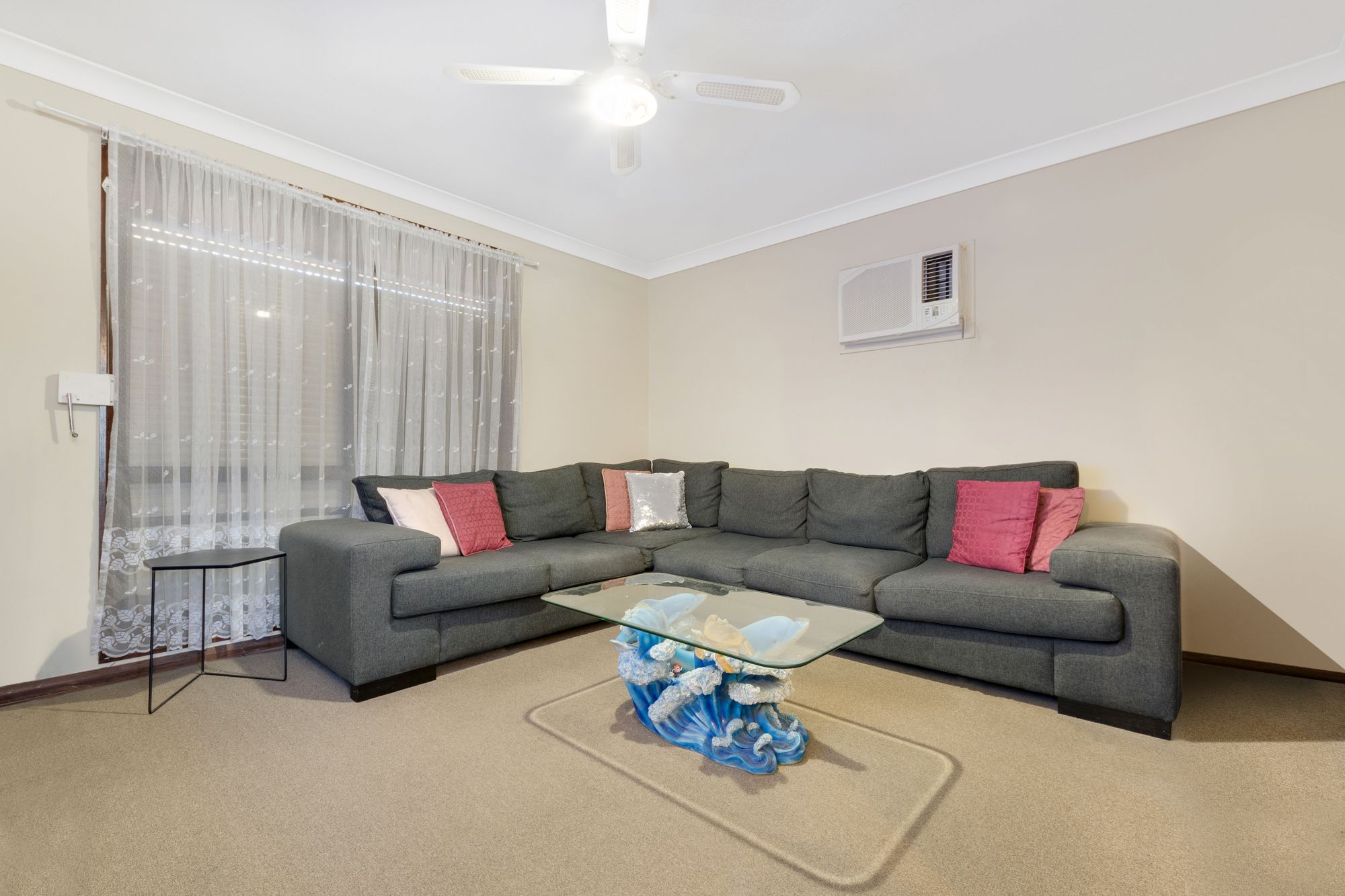 6 & 6a Durden Place, Ambarvale, NSW 2560