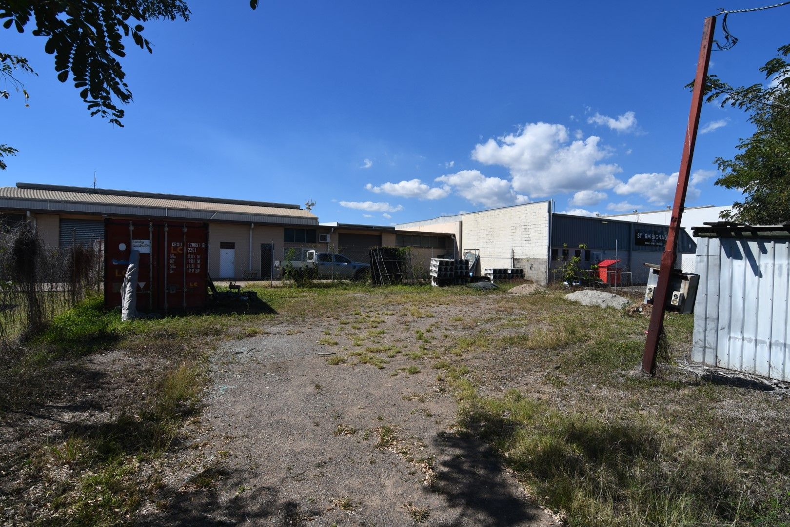 Yard/17-19 Whitehouse Street, Garbutt, QLD 4814