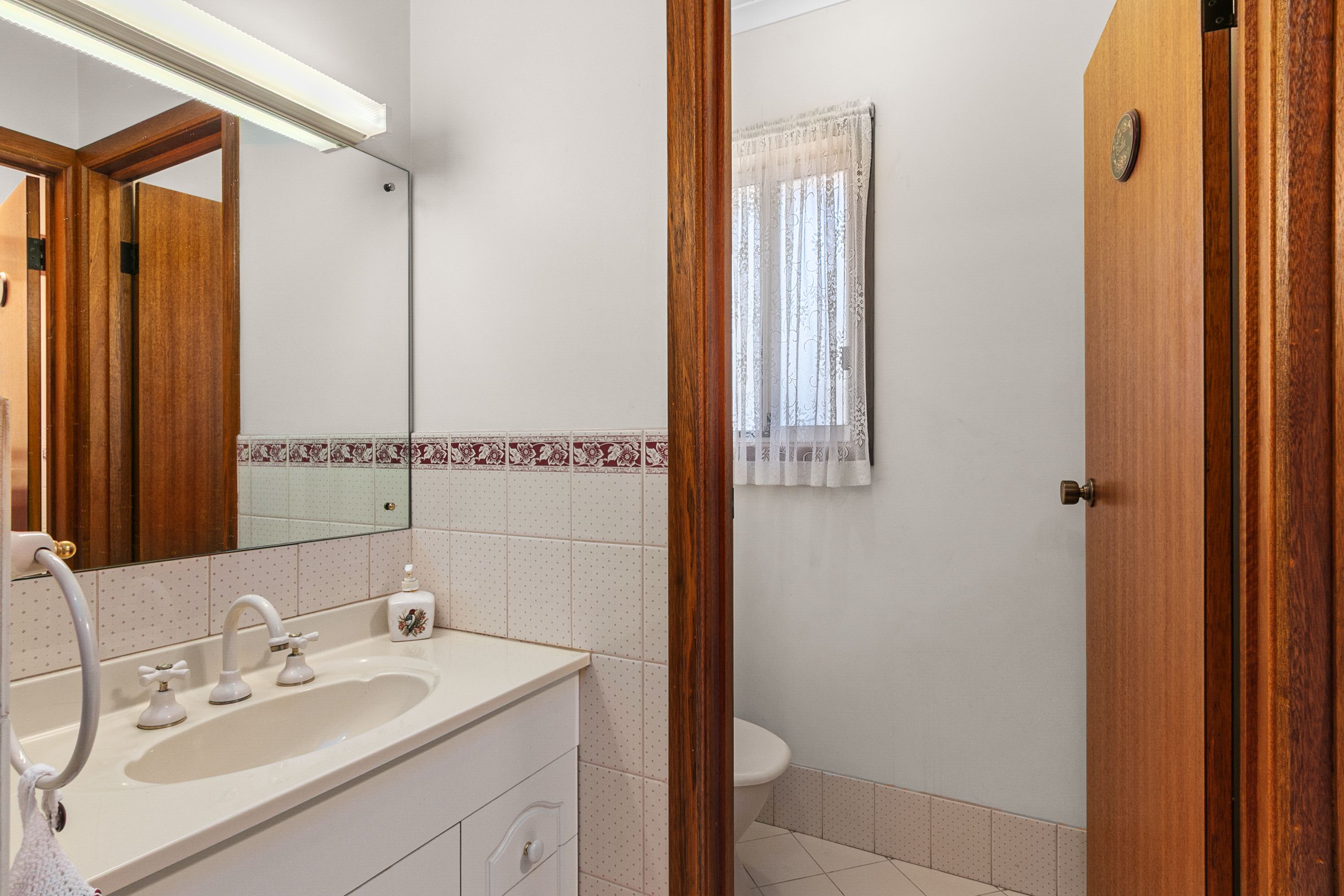 1 Julia Terrace — photo 17 of 23