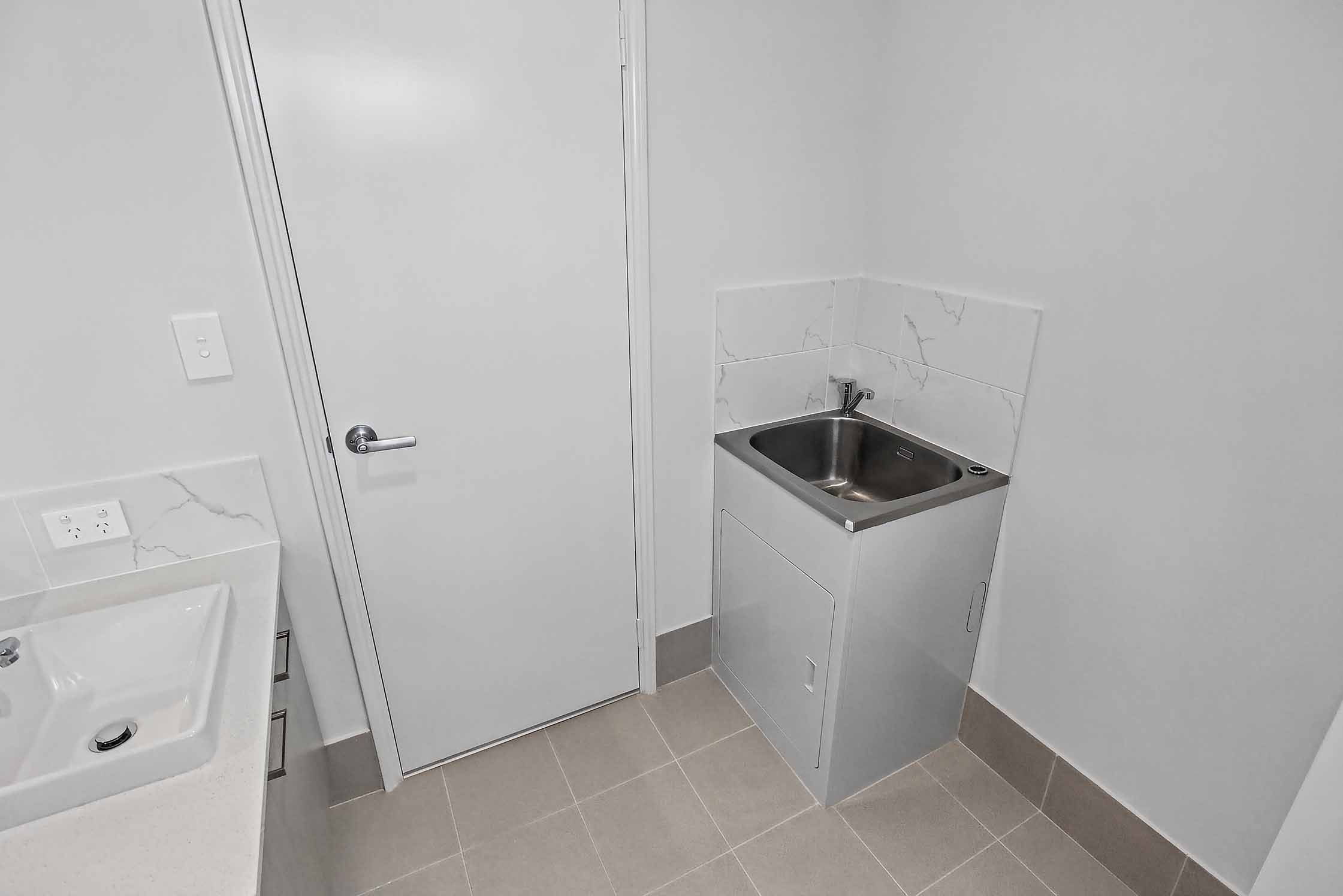 21A Velvet Vista — photo 11 of 18