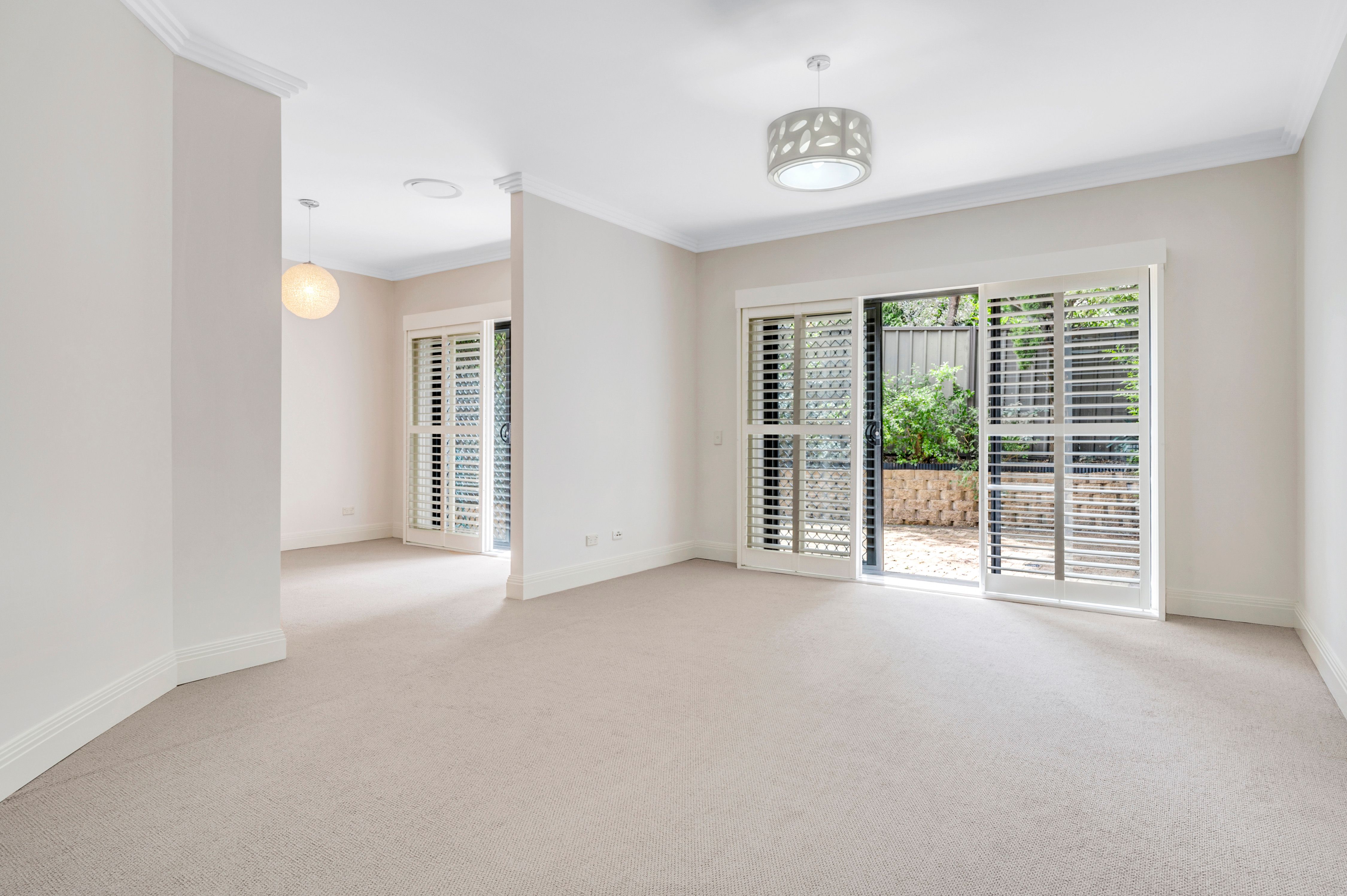2/48 Pearce Street, Baulkham Hills, NSW 2153