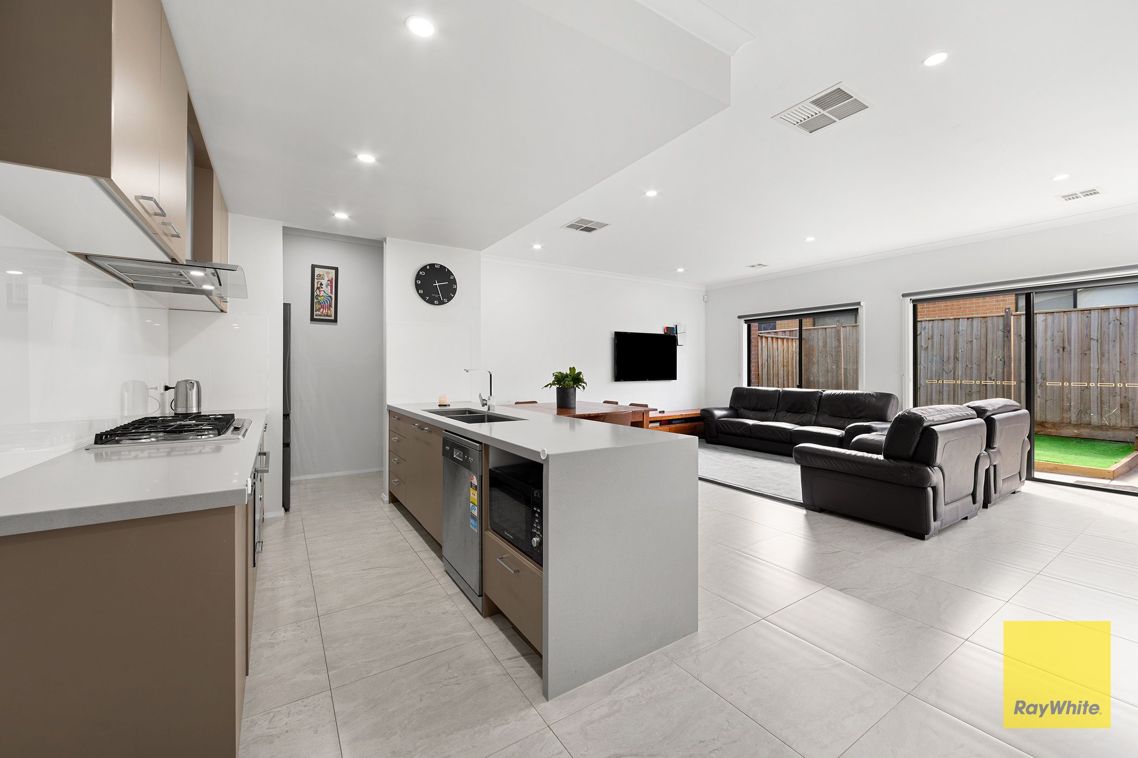 71 Malone Circuit, DEANSIDE, VIC 3336
