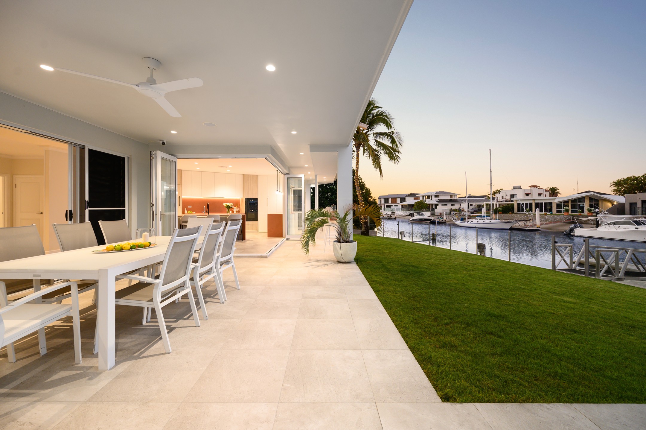 25 Drysdale Place, Paradise Point, QLD 4216